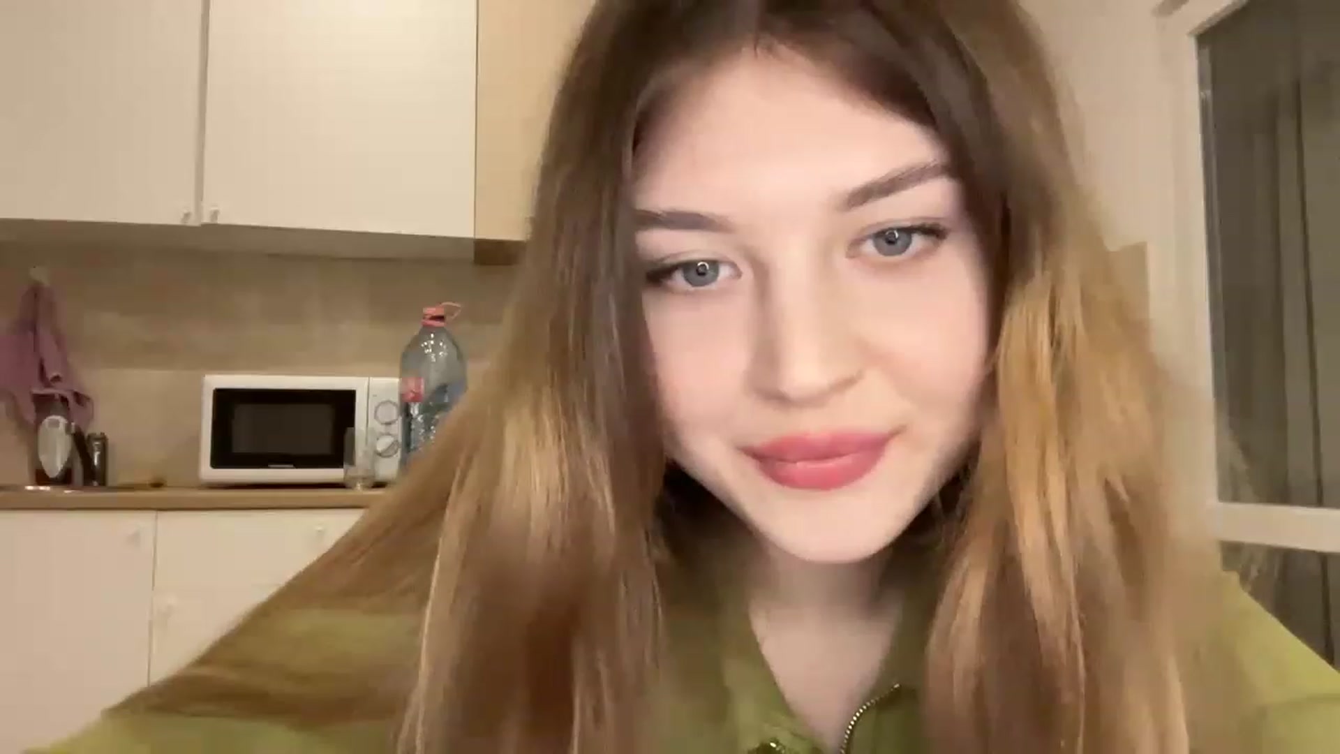 Gallery image thumbnail from Cassiopeeia's myfreecams stream on, 03/05/2023, 17:46 image 19 of 20