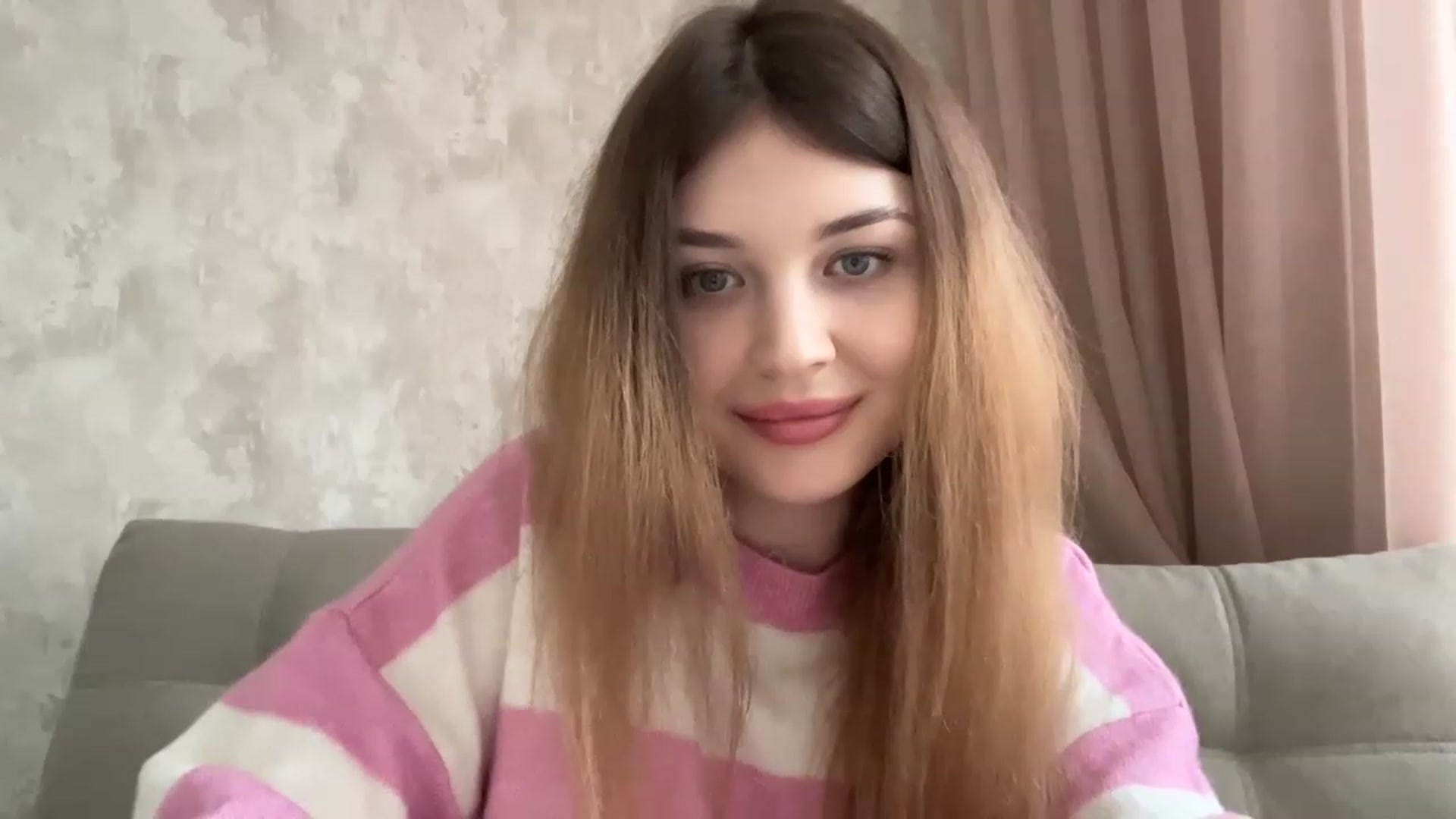Gallery image thumbnail from Cassiopeeia's myfreecams stream on, 03/09/2023, 10:07 image 13 of 20