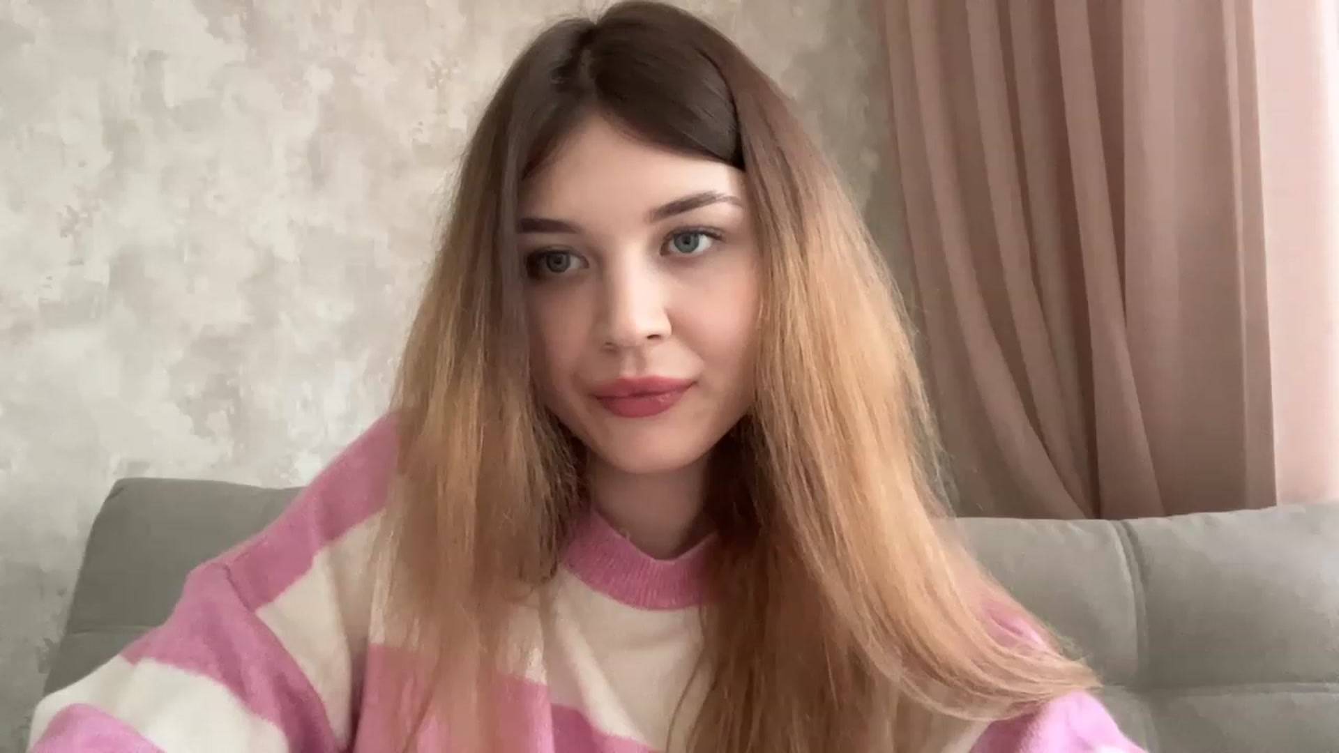Gallery image thumbnail from Cassiopeeia's myfreecams stream on, 03/09/2023, 10:07 image 19 of 20