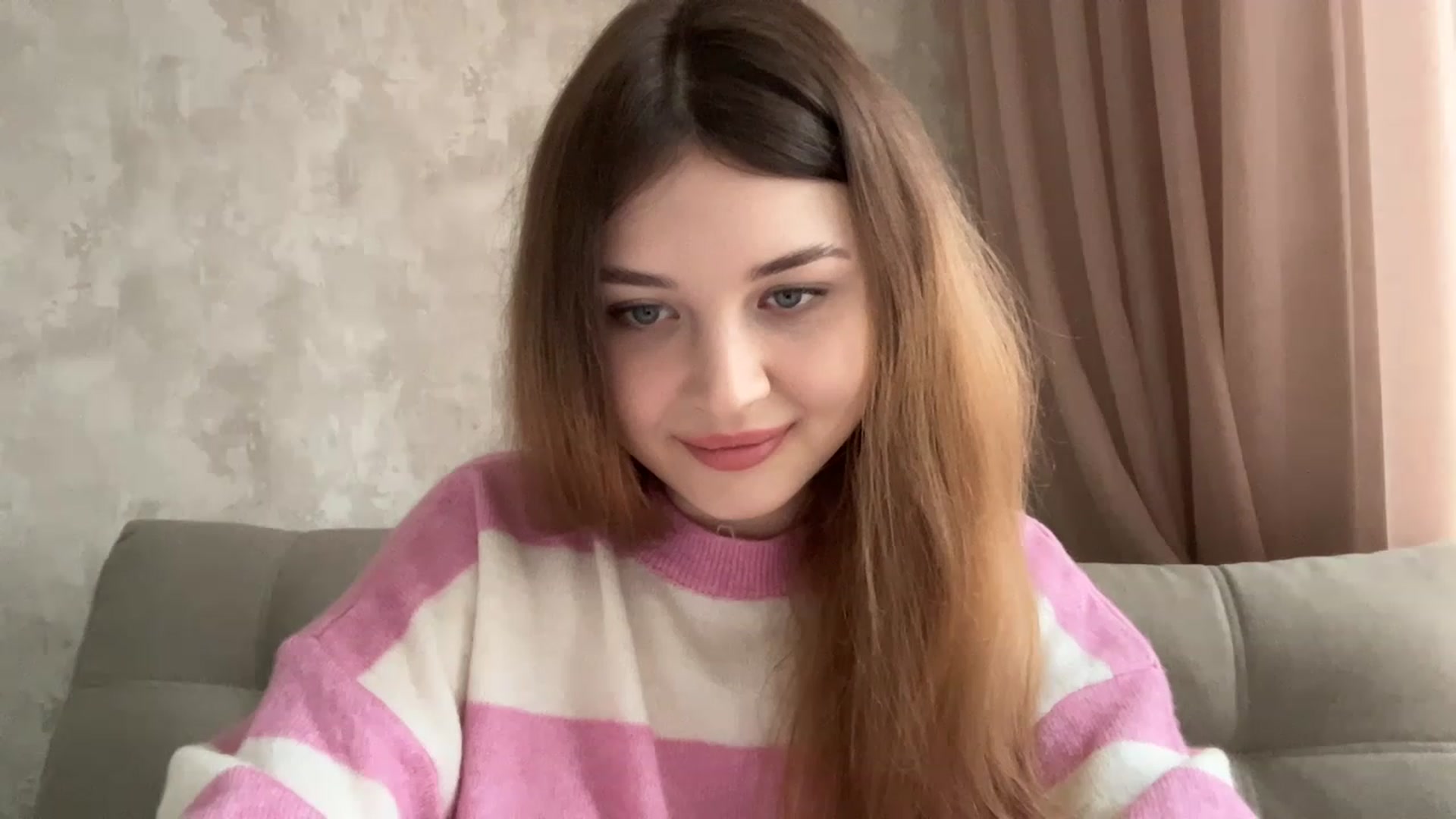 Gallery image thumbnail from Cassiopeeia's myfreecams stream on, 03/09/2023, 10:07 image 1 of 20