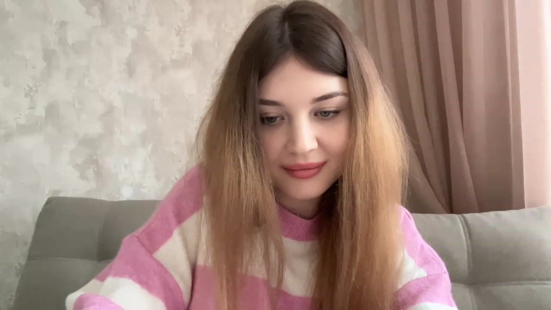 Gallery image thumbnail from Cassiopeeia's myfreecams stream on, 03/09/2023, 10:07 image 14 of 20