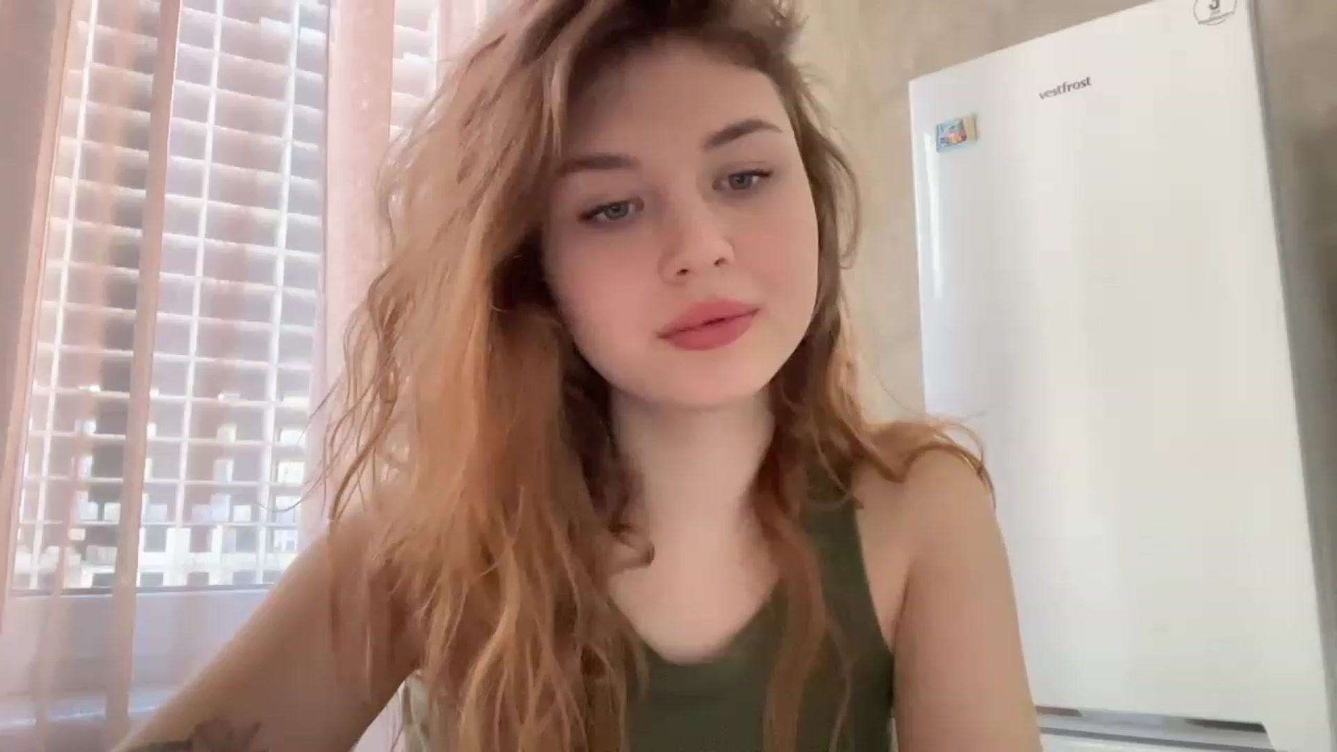 Gallery image thumbnail from Cassiopeeia's myfreecams stream on, 03/10/2023, 09:01 image 16 of 20