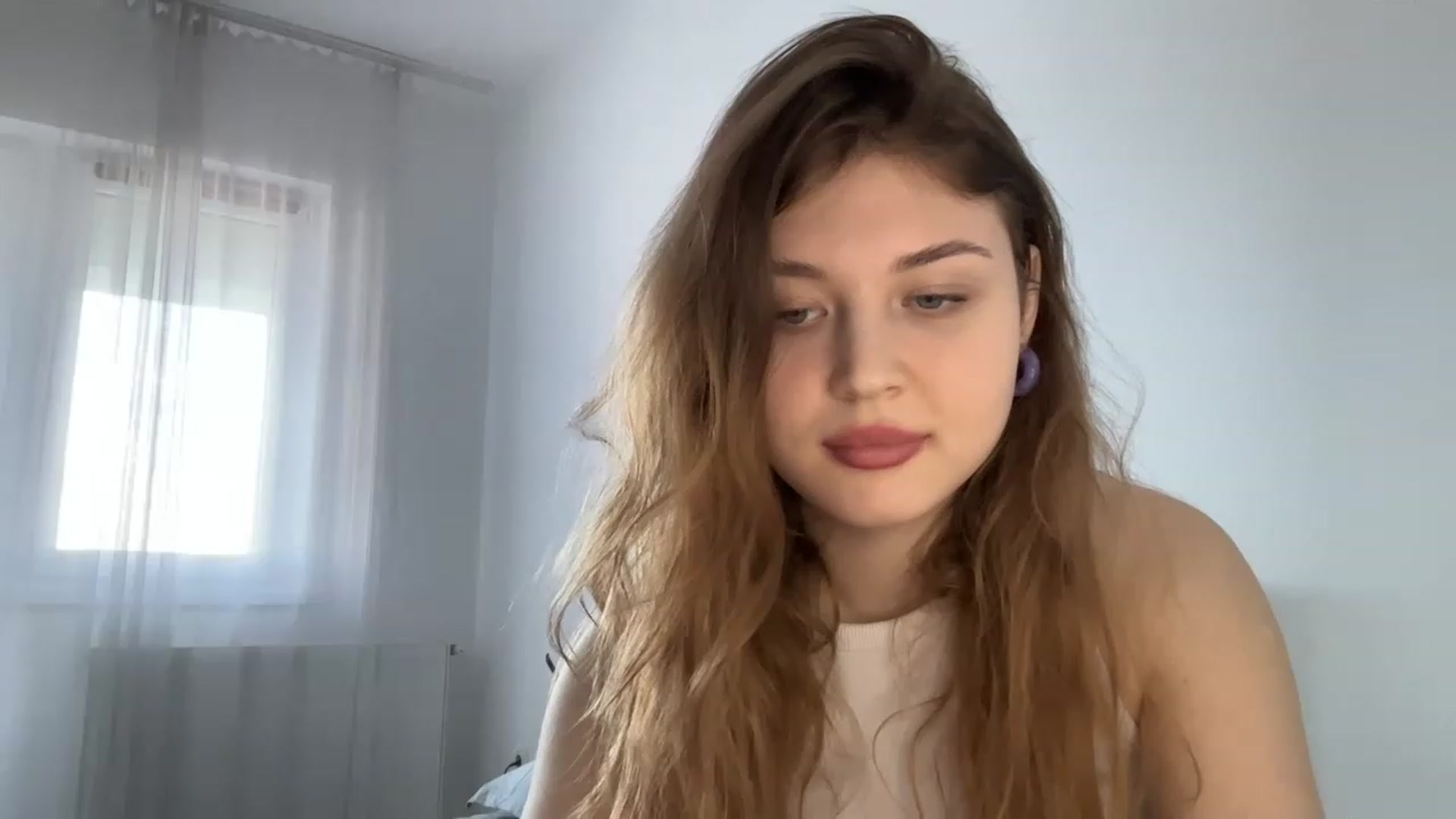 Gallery image thumbnail from Cassiopeeia's myfreecams stream on, 03/11/2023, 13:51 image 4 of 20
