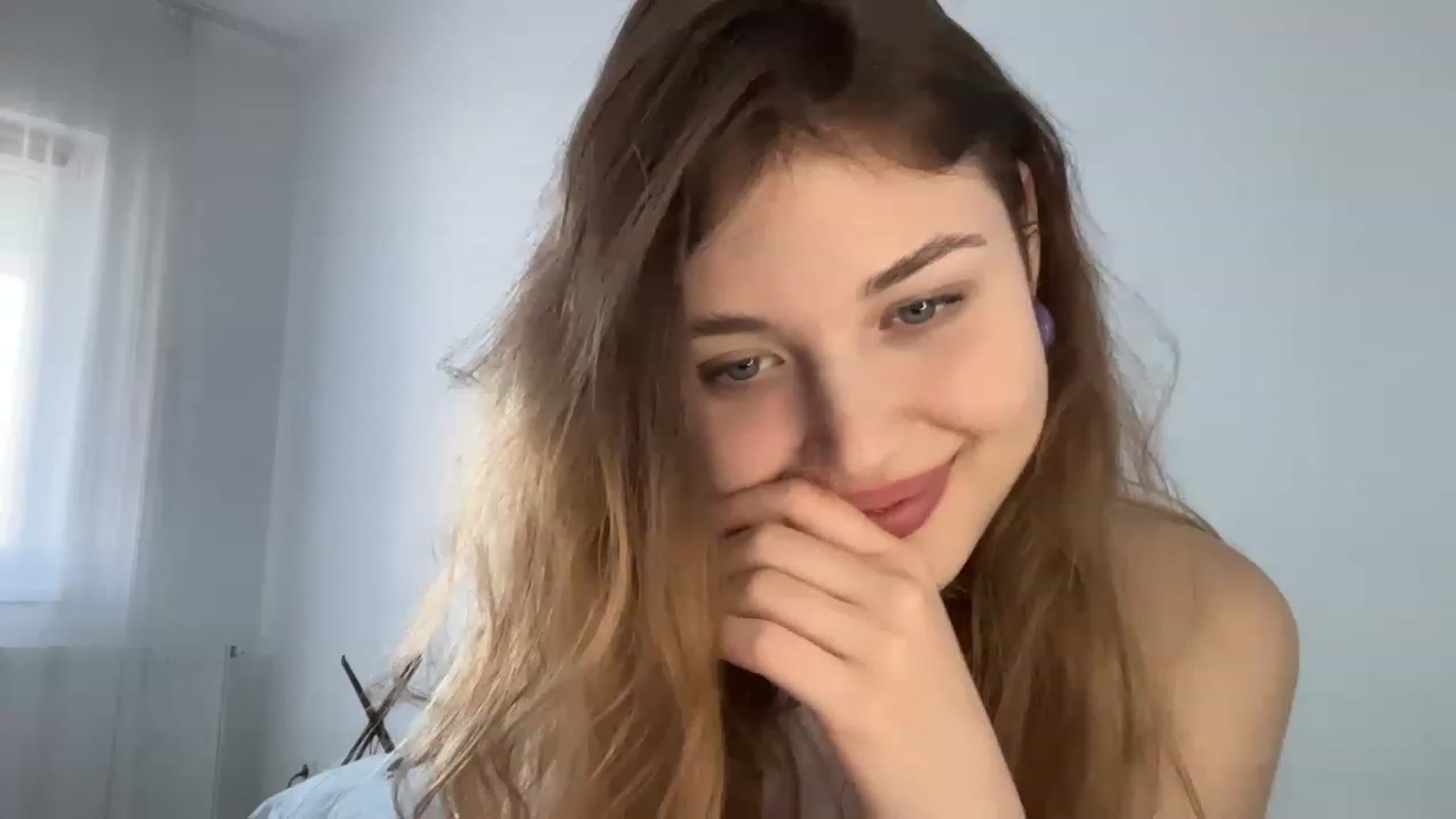 Gallery image thumbnail from Cassiopeeia's myfreecams stream on, 03/11/2023, 13:51 image 17 of 20