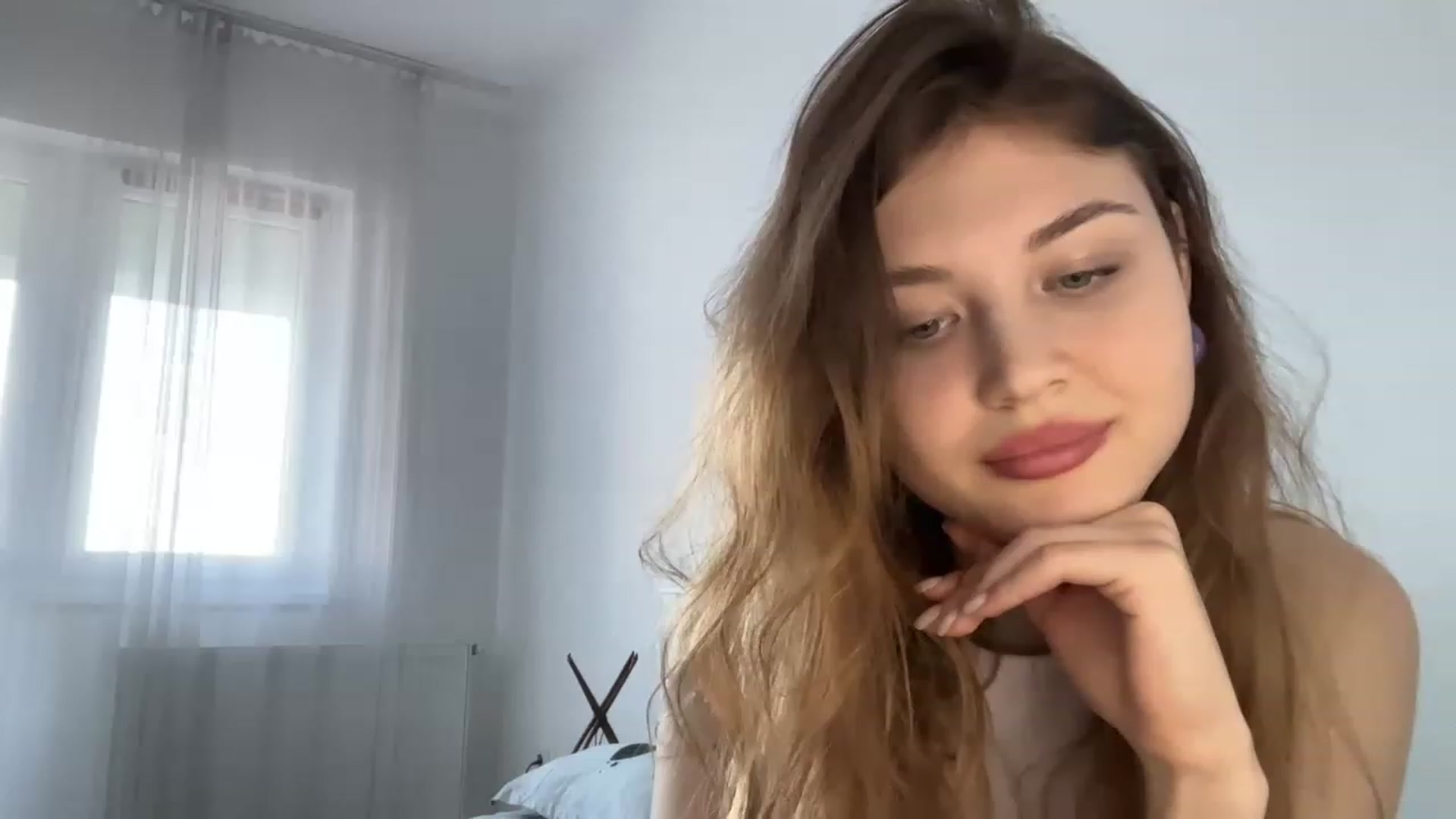 Gallery image thumbnail from Cassiopeeia's myfreecams stream on, 03/11/2023, 13:51 image 13 of 20