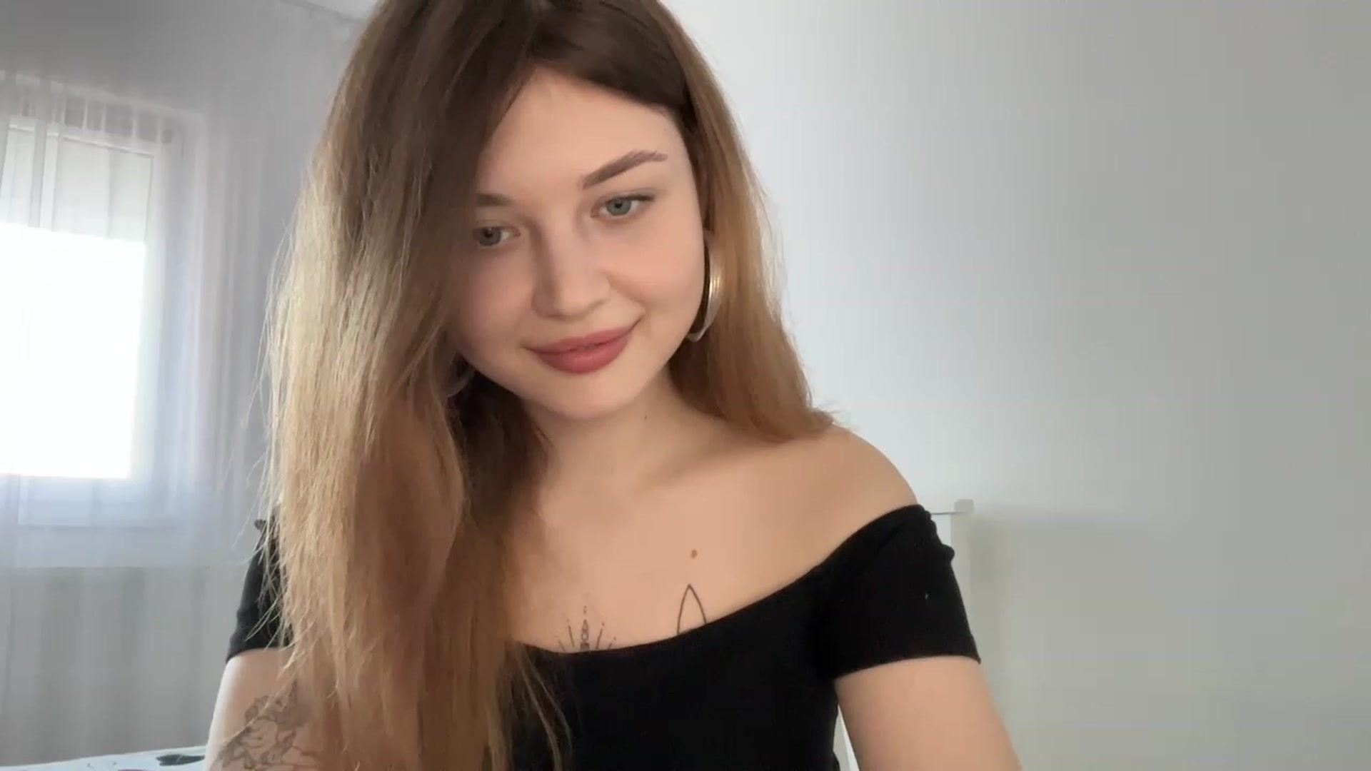 Gallery image thumbnail from Cassiopeeia's myfreecams stream on, 03/12/2023, 13:58 image 20 of 20