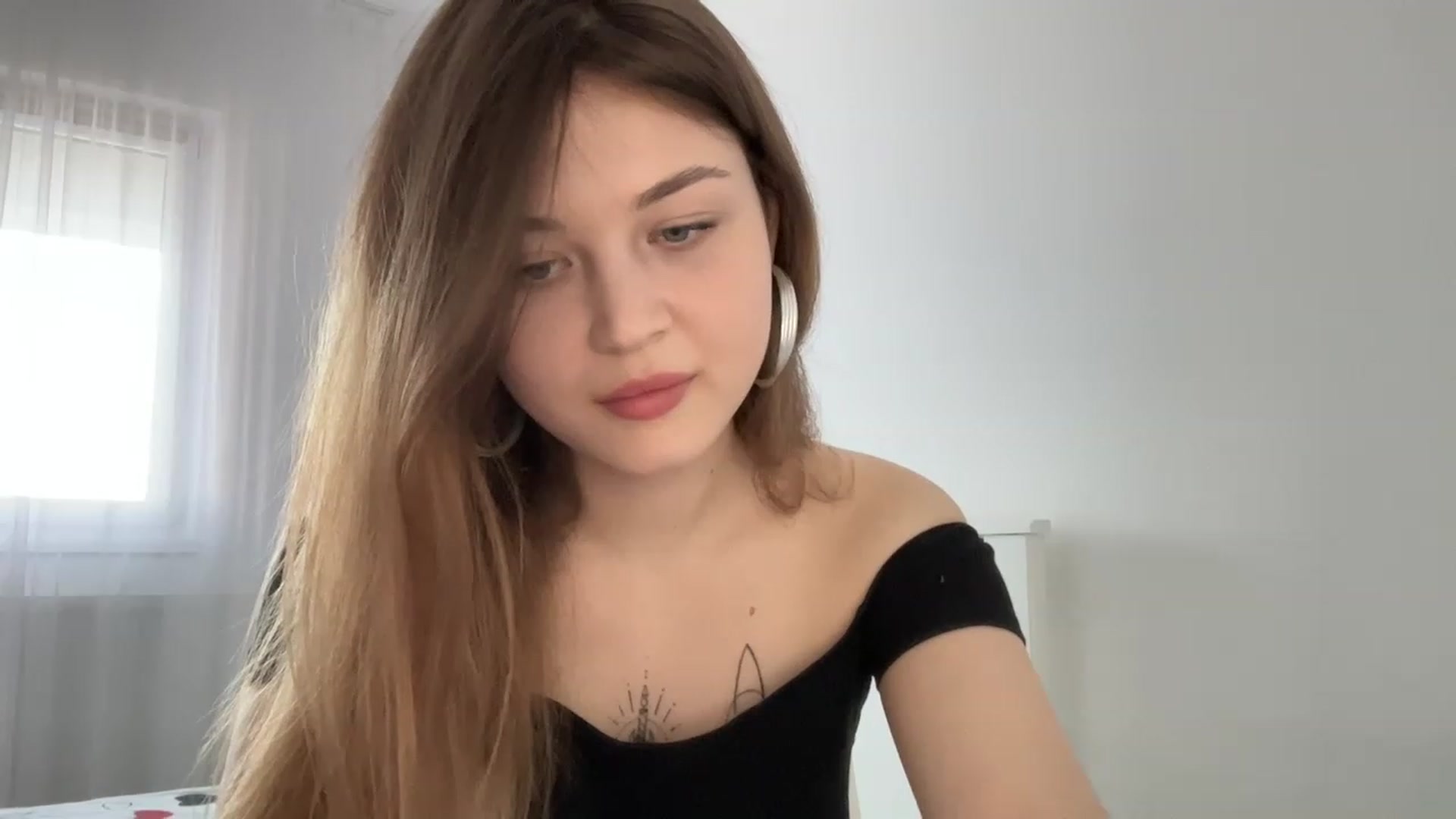 Gallery image thumbnail from Cassiopeeia's myfreecams stream on, 03/12/2023, 13:58 image 12 of 20