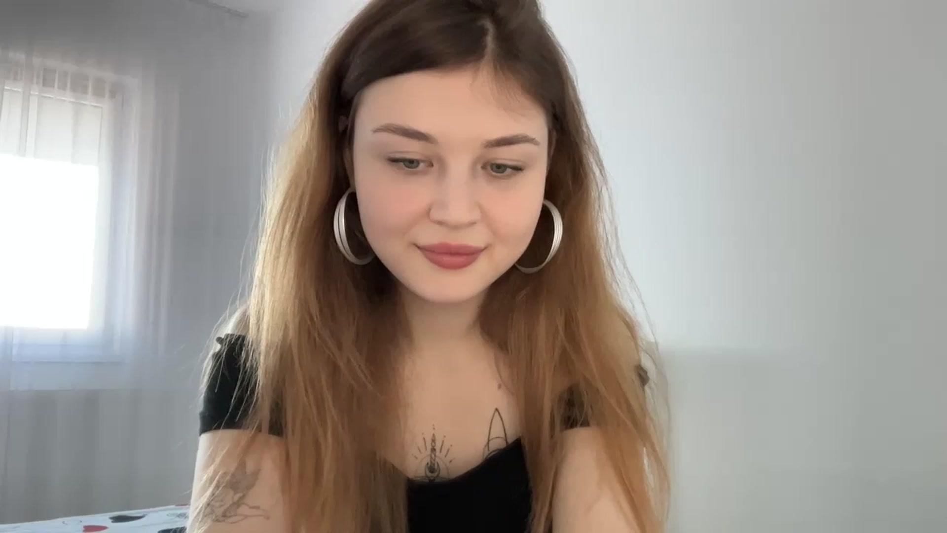 Gallery image thumbnail from Cassiopeeia's myfreecams stream on, 03/12/2023, 13:58 image 1 of 20