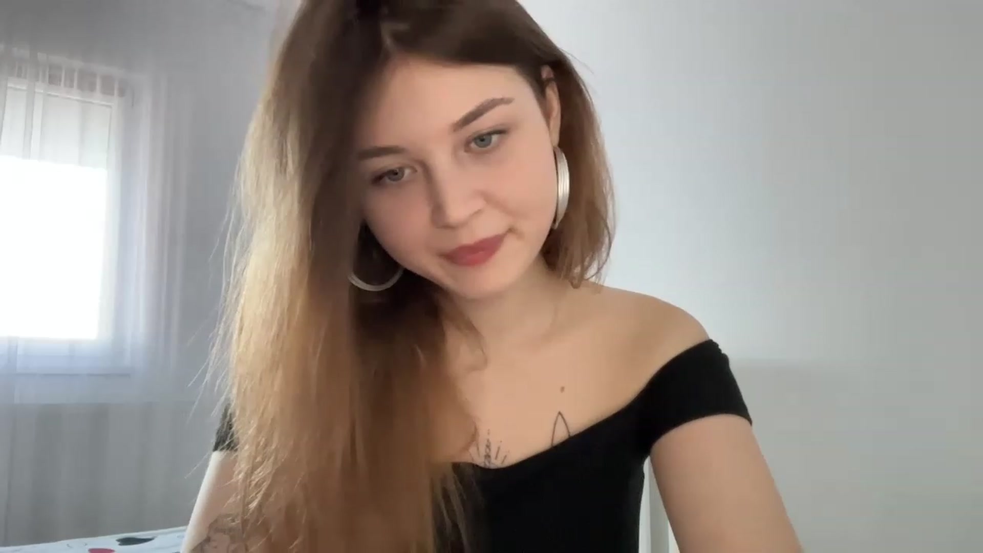 Gallery image thumbnail from Cassiopeeia's myfreecams stream on, 03/12/2023, 13:58 image 8 of 20