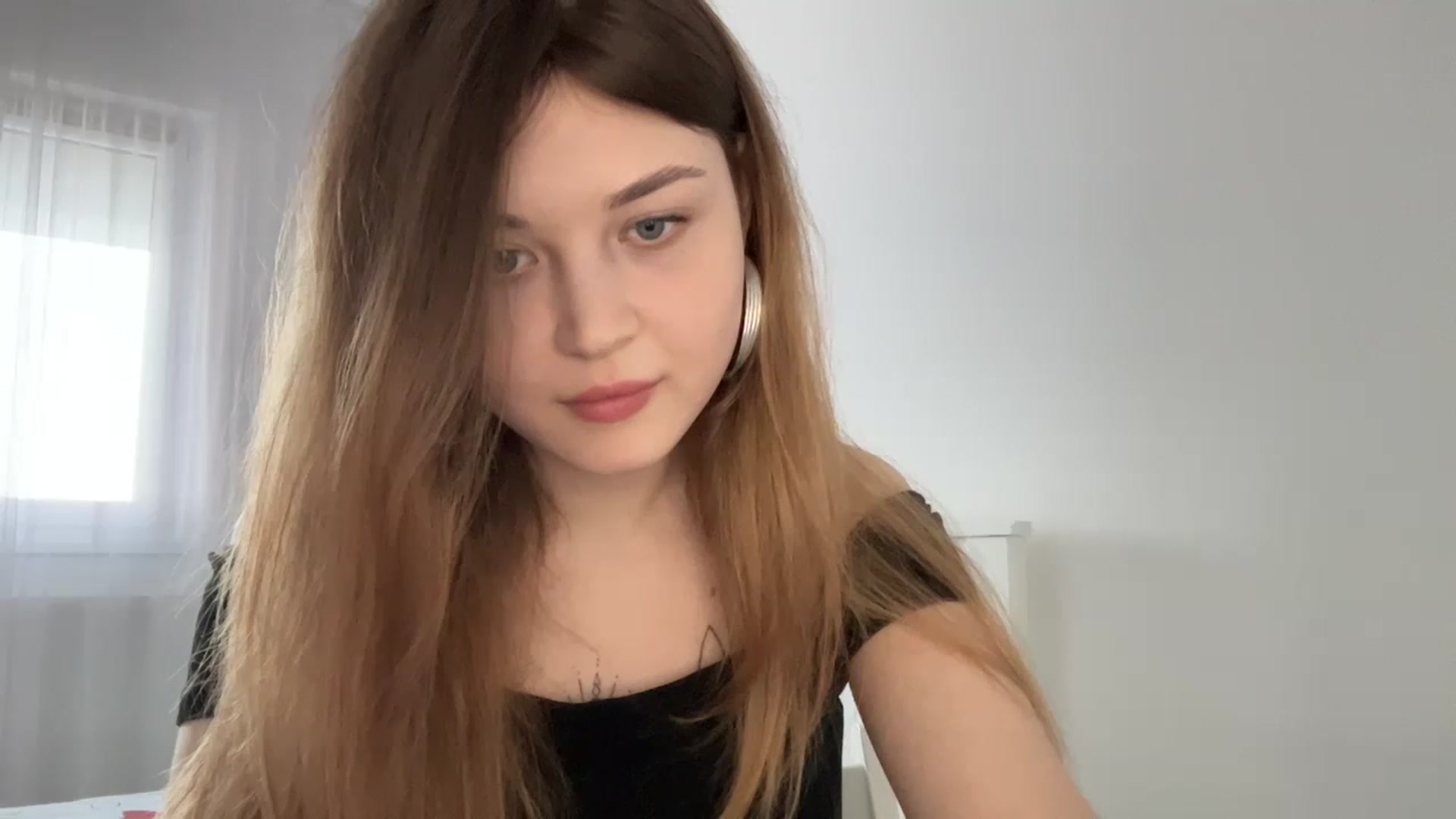 Gallery image thumbnail from Cassiopeeia's myfreecams stream on, 03/12/2023, 14:28 image 15 of 20