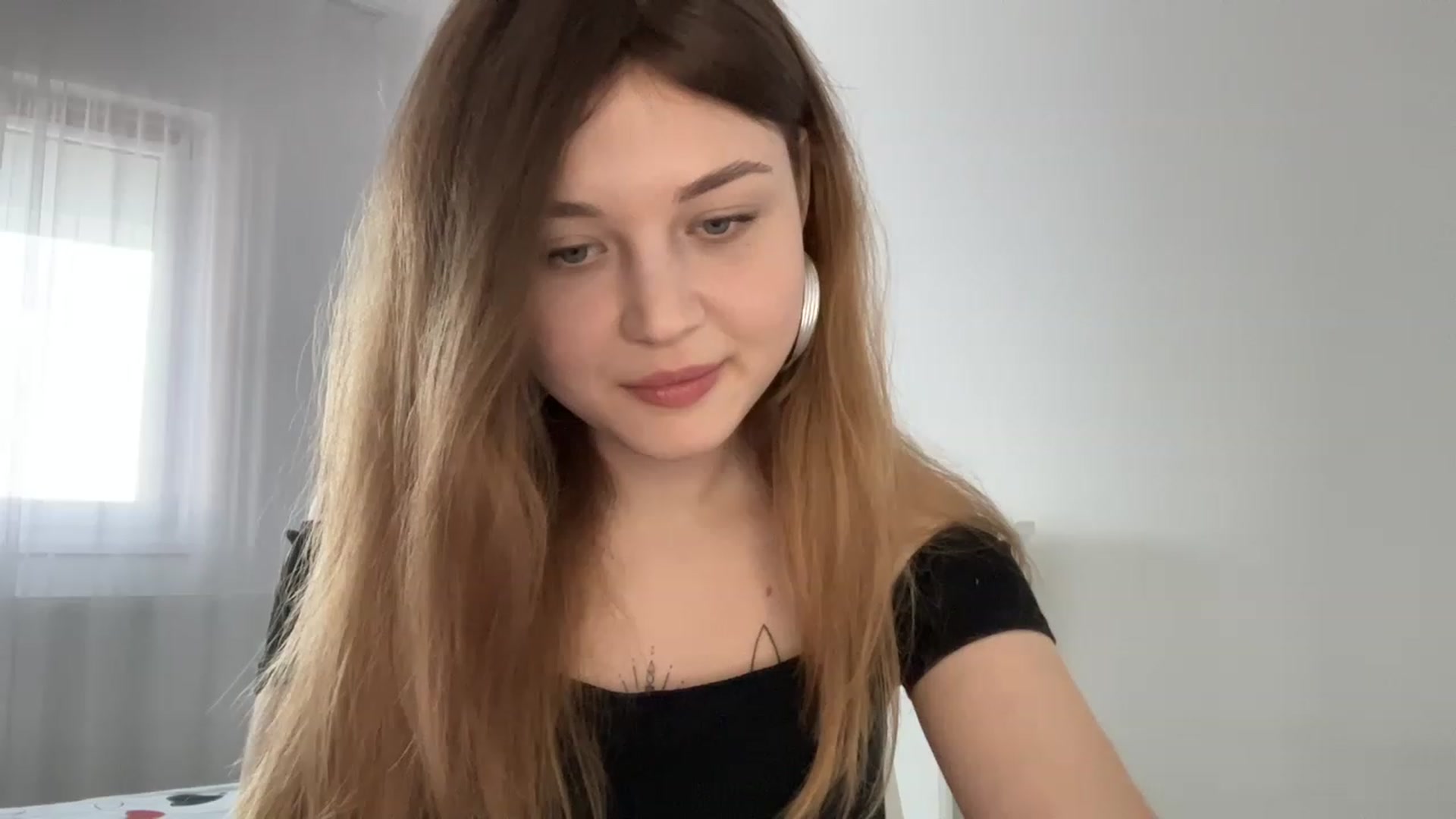 Gallery image thumbnail from Cassiopeeia's myfreecams stream on, 03/12/2023, 14:28 image 9 of 20