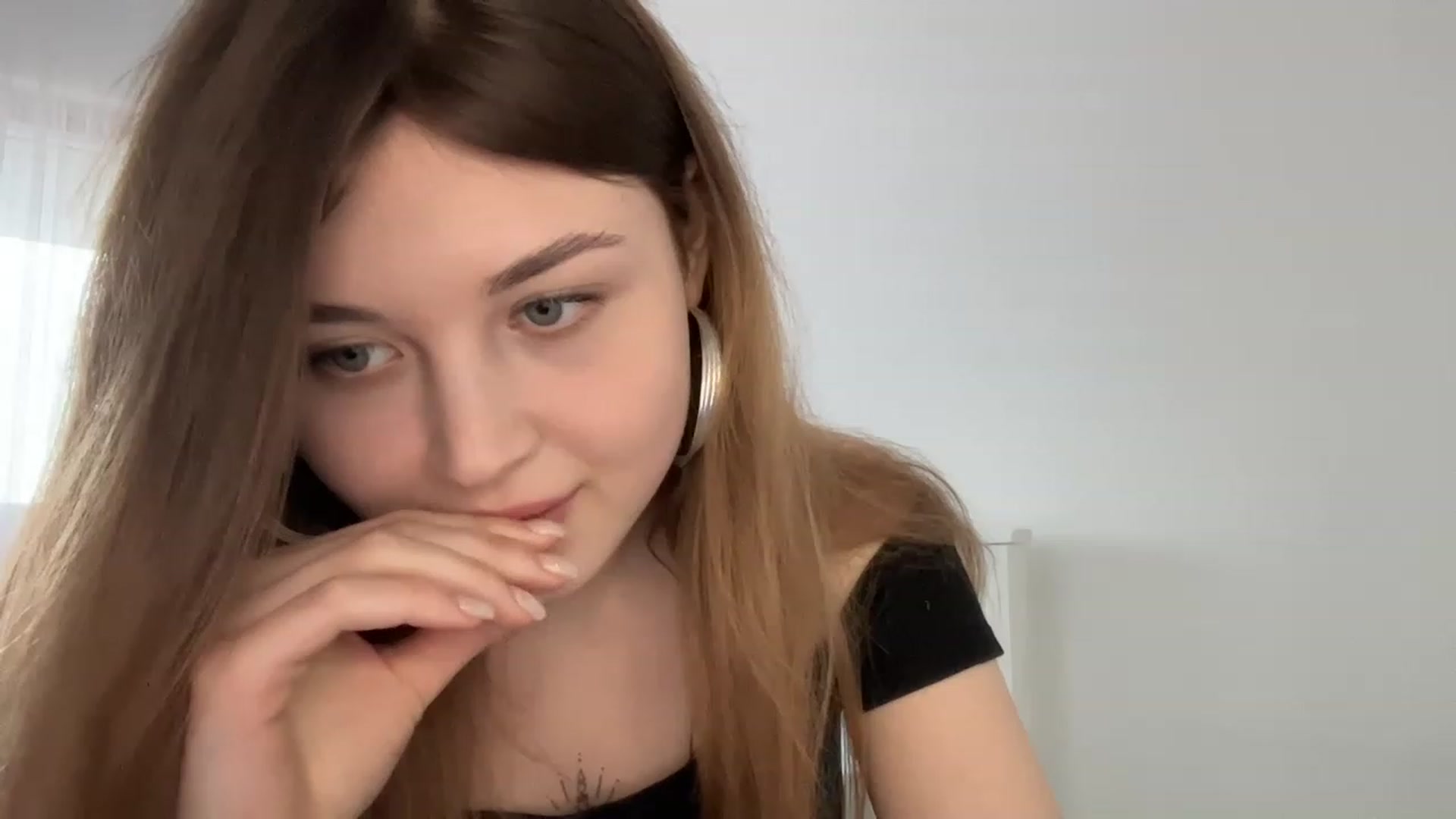 Gallery image thumbnail from Cassiopeeia's myfreecams stream on, 03/12/2023, 14:28 image 16 of 20