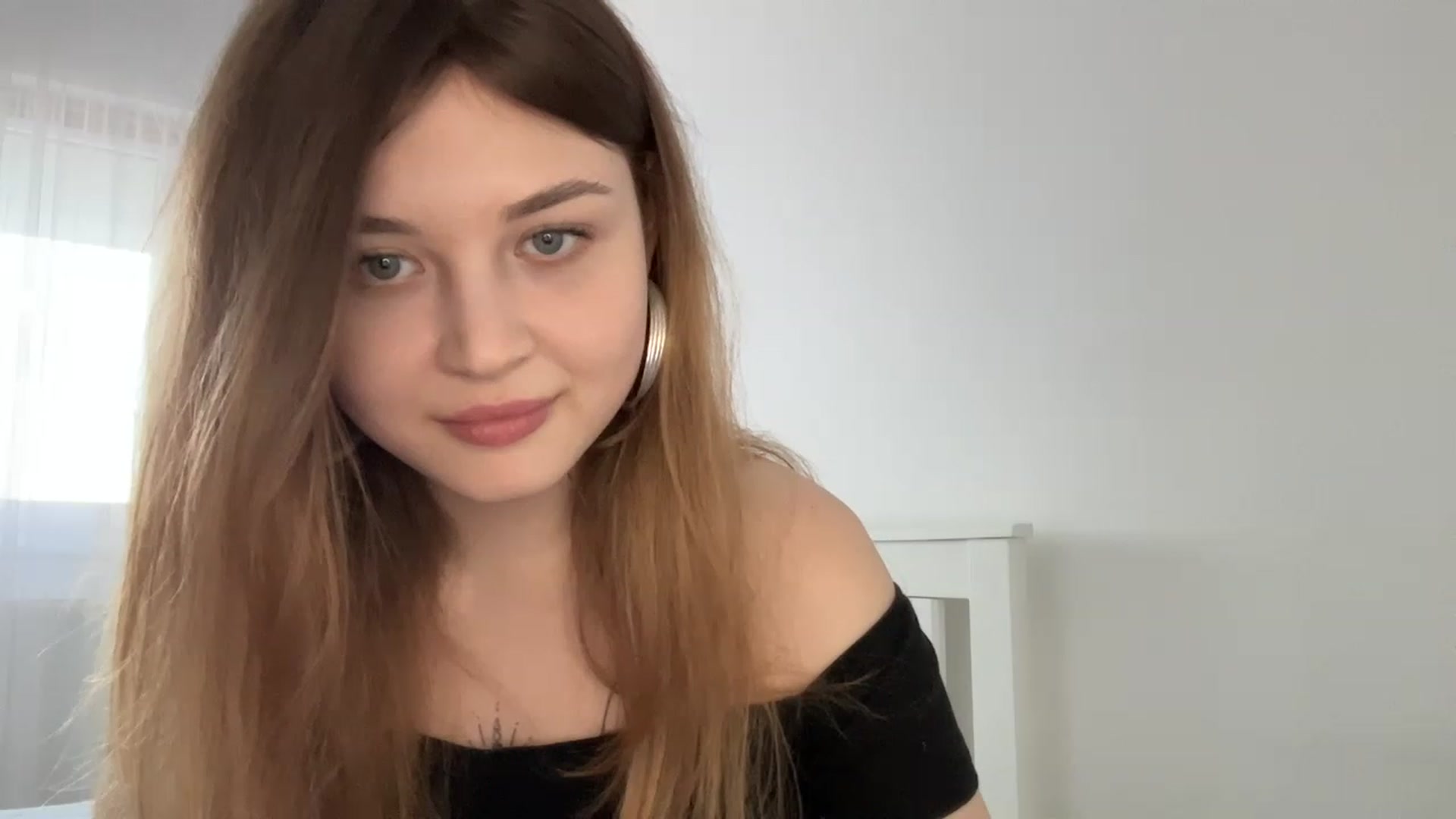 Gallery image thumbnail from Cassiopeeia's myfreecams stream on, 03/12/2023, 14:28 image 18 of 20