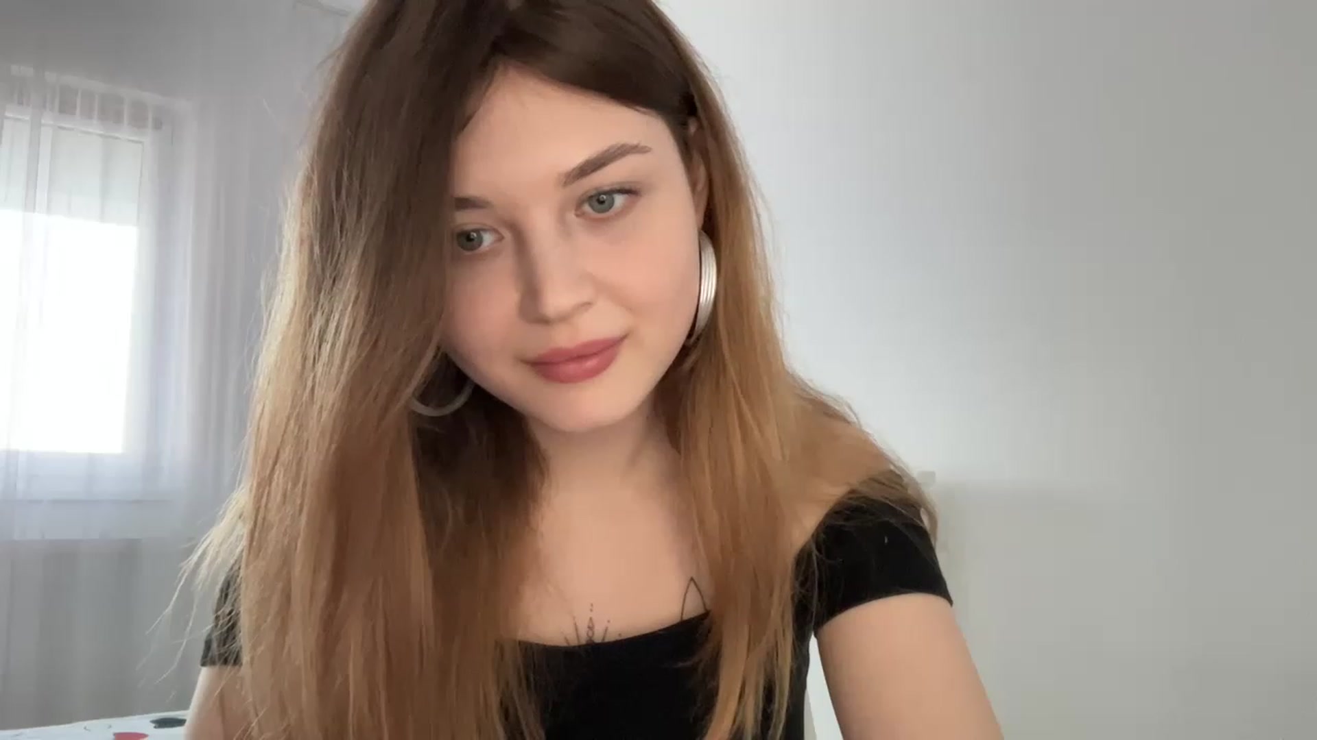 Gallery image thumbnail from Cassiopeeia's myfreecams stream on, 03/12/2023, 14:28 image 11 of 20