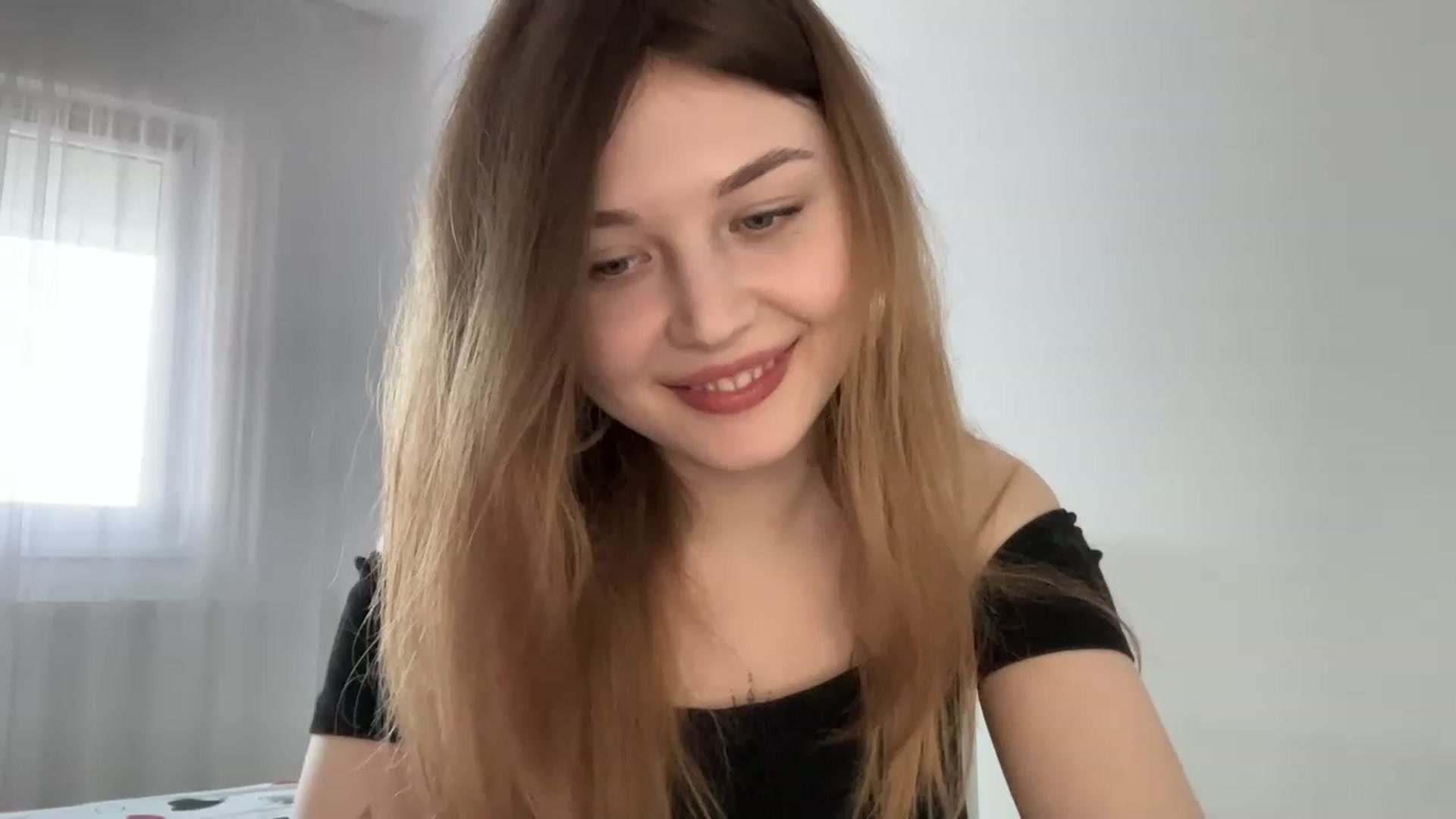 Gallery image thumbnail from Cassiopeeia's myfreecams stream on, 03/12/2023, 14:28 image 4 of 20