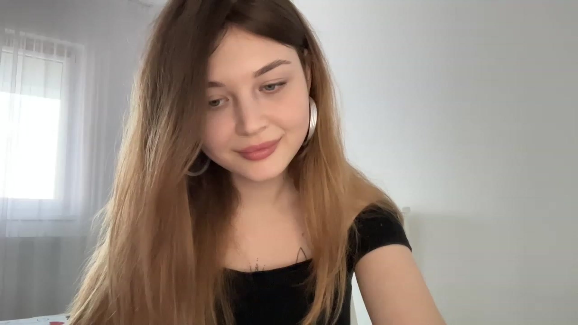 Gallery image thumbnail from Cassiopeeia's myfreecams stream on, 03/12/2023, 14:28 image 10 of 20