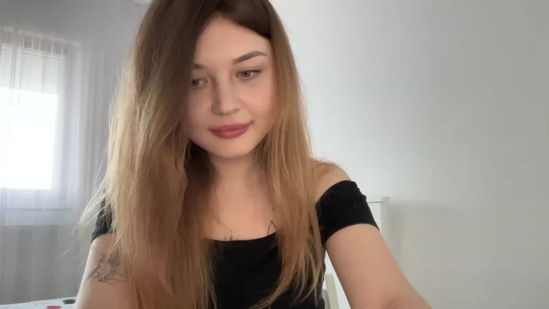Gallery image thumbnail from Cassiopeeia's myfreecams stream on, 03/12/2023, 14:28 image 5 of 20