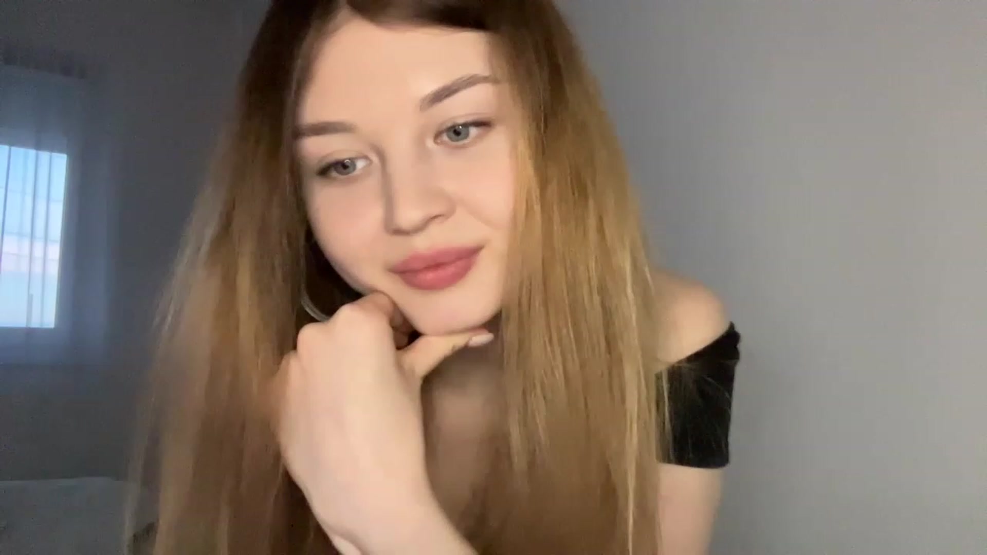 Gallery image thumbnail from Cassiopeeia's myfreecams stream on, 03/12/2023, 16:30 image 14 of 20