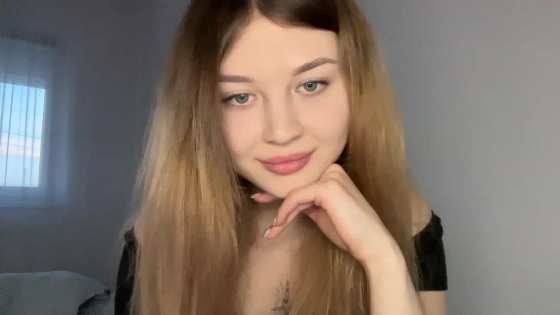 Gallery image thumbnail from Cassiopeeia's myfreecams stream on, 03/12/2023, 16:30 image 12 of 20