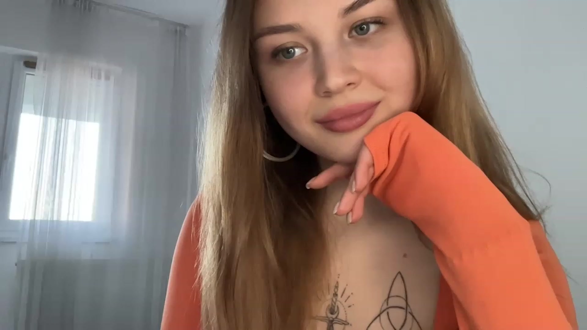 Gallery image thumbnail from Cassiopeeia's myfreecams stream on, 03/13/2023, 15:35 image 9 of 20