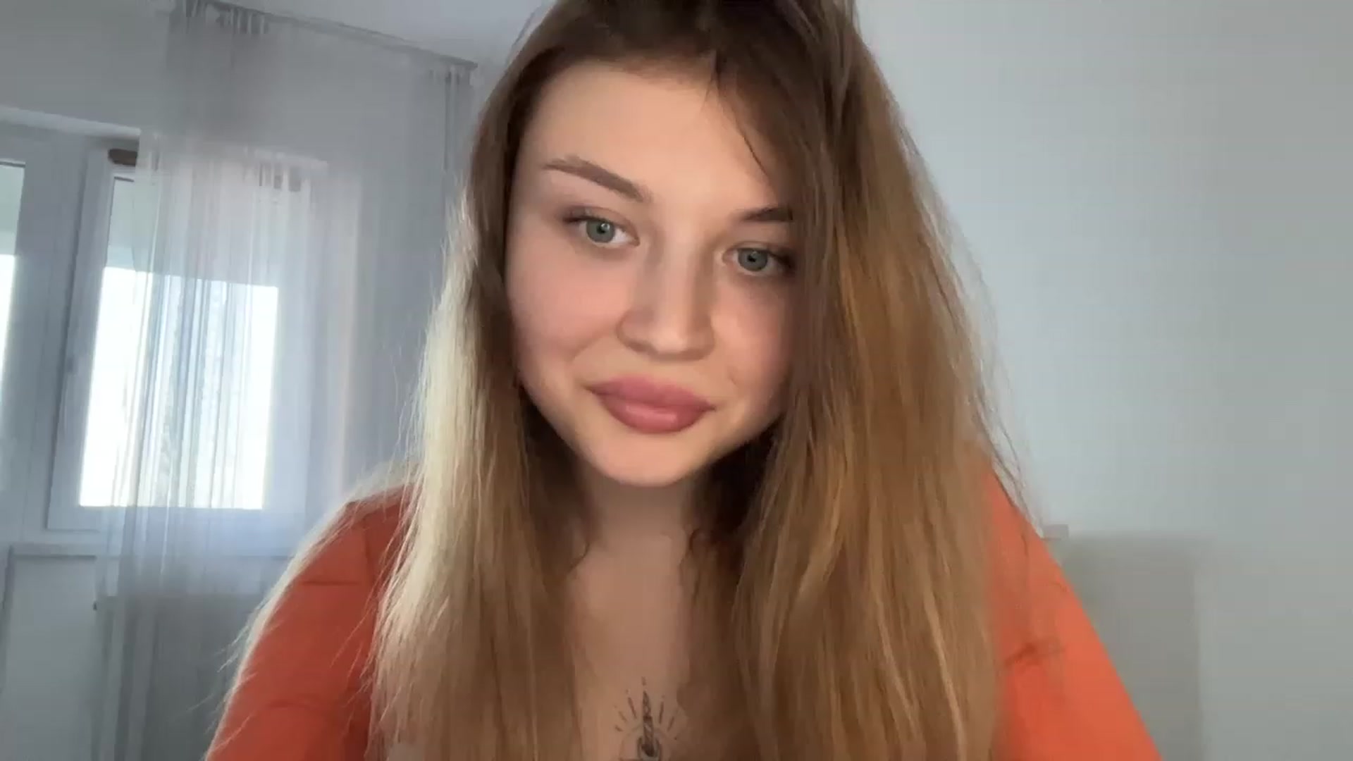 Gallery image thumbnail from Cassiopeeia's myfreecams stream on, 03/13/2023, 15:35 image 17 of 20