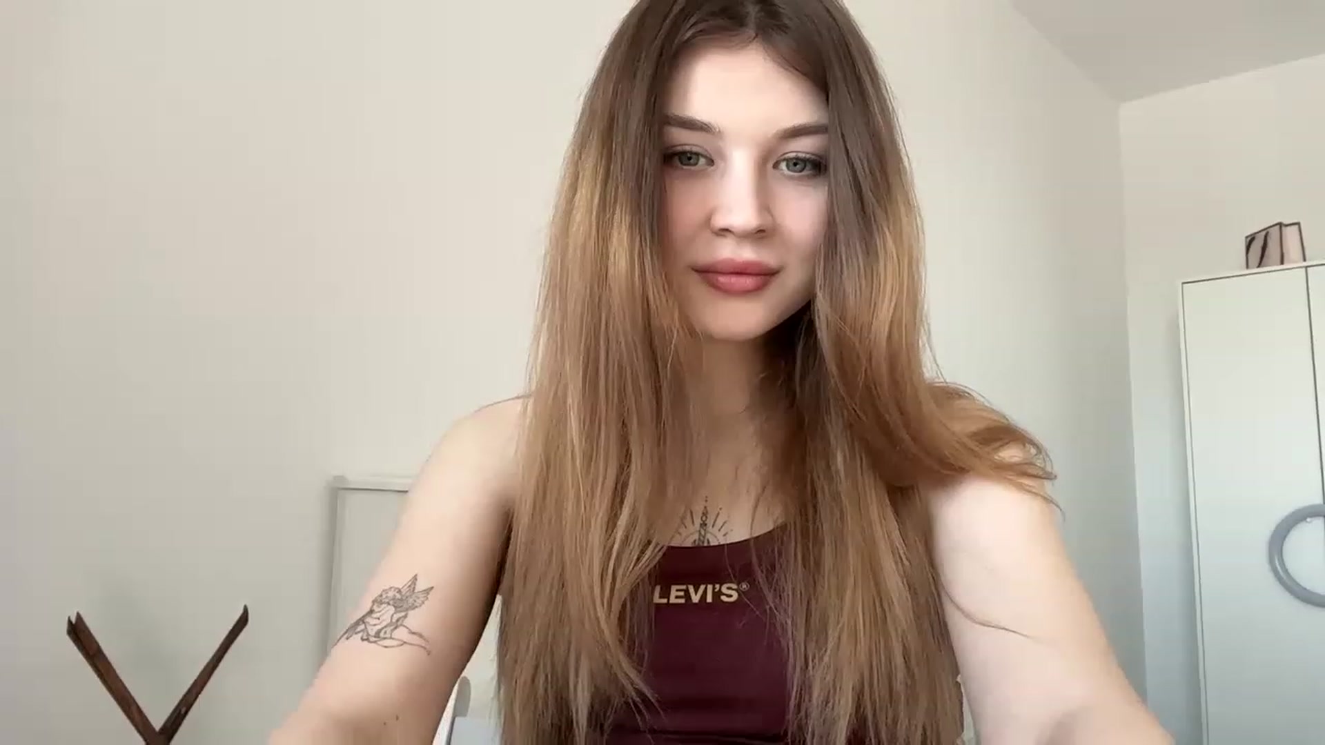 Gallery image thumbnail from Cassiopeeia's myfreecams stream on, 03/18/2023, 13:21 image 2 of 20