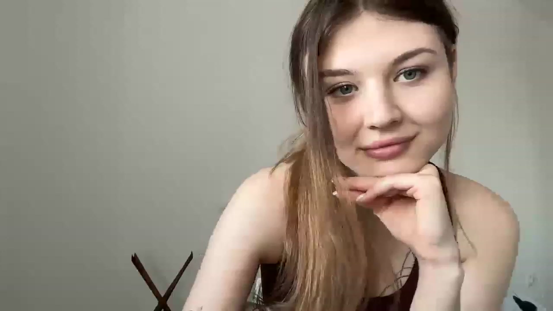Gallery image thumbnail from Cassiopeeia's myfreecams stream on, 03/18/2023, 13:21 image 11 of 20