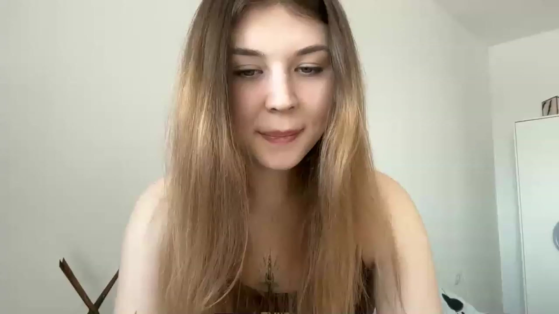 Gallery image thumbnail from Cassiopeeia's myfreecams stream on, 03/18/2023, 13:21 image 6 of 20