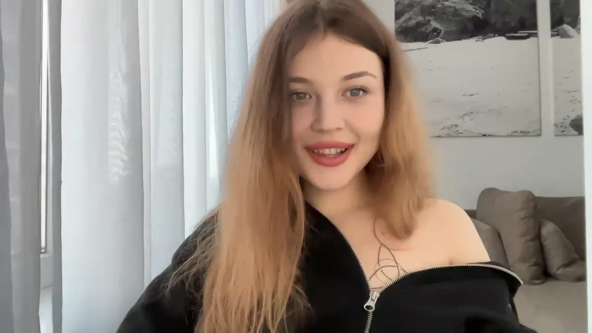 Gallery image thumbnail from Cassiopeeia's myfreecams stream on, 03/20/2023, 14:57 image 9 of 20