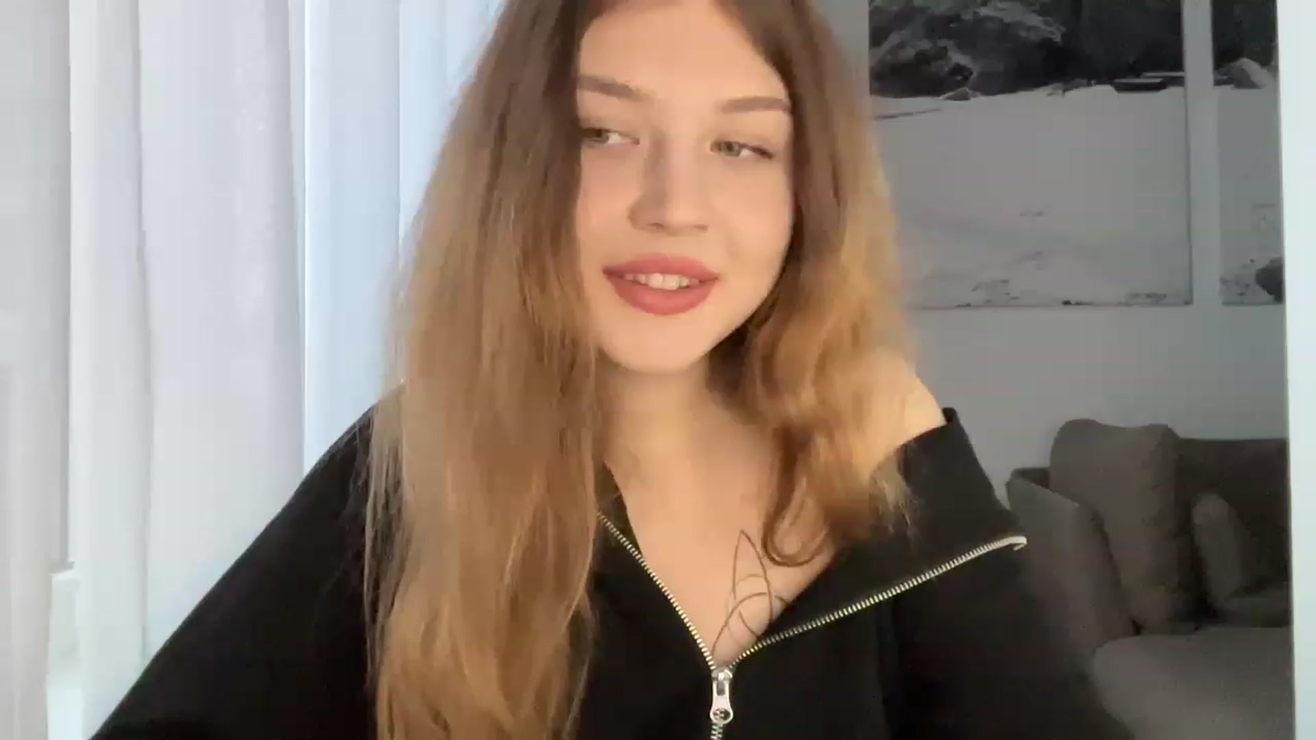 Gallery image thumbnail from Cassiopeeia's myfreecams stream on, 03/20/2023, 15:47 image 19 of 20