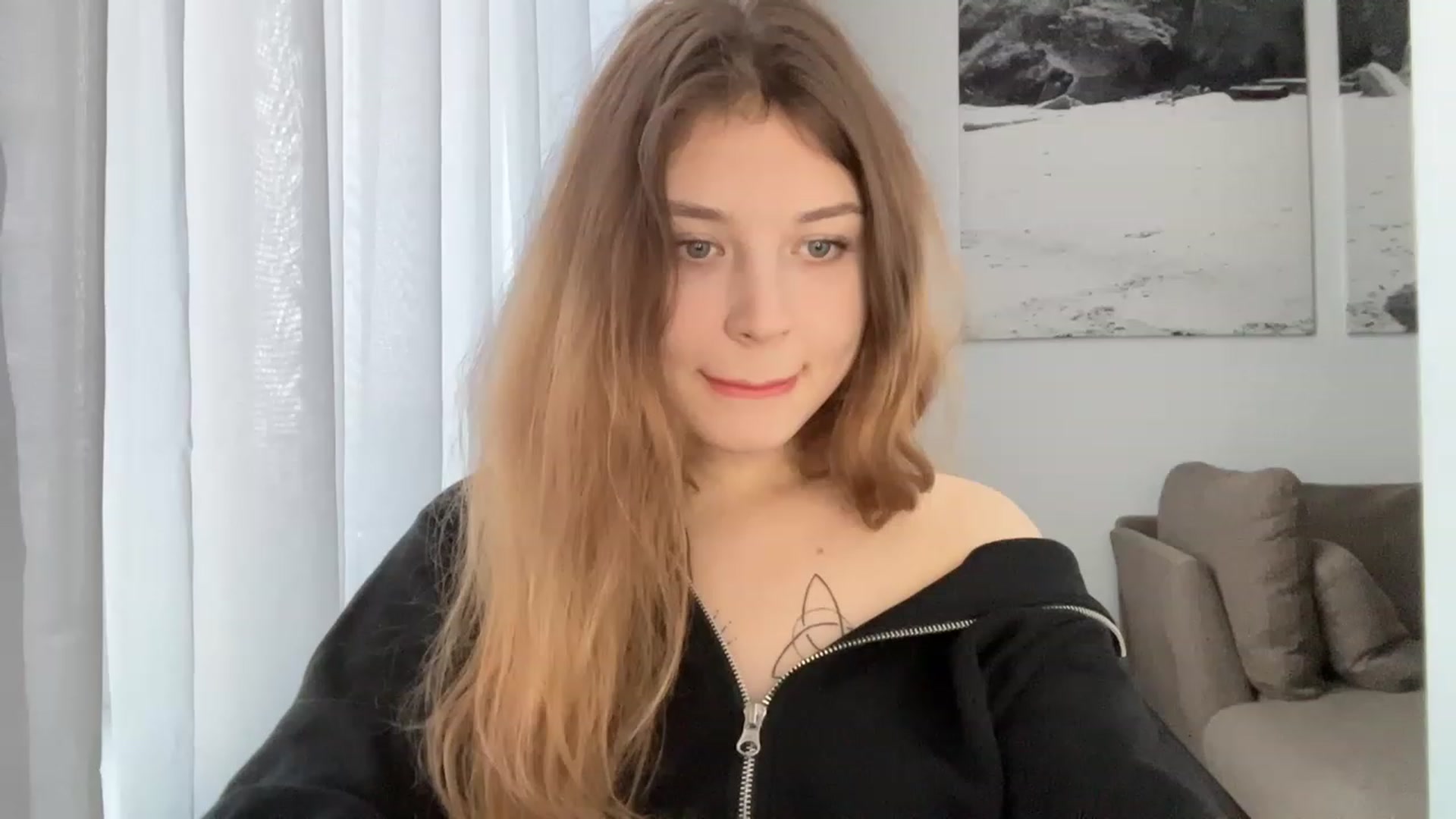 Gallery image thumbnail from Cassiopeeia's myfreecams stream on, 03/20/2023, 15:47 image 7 of 20