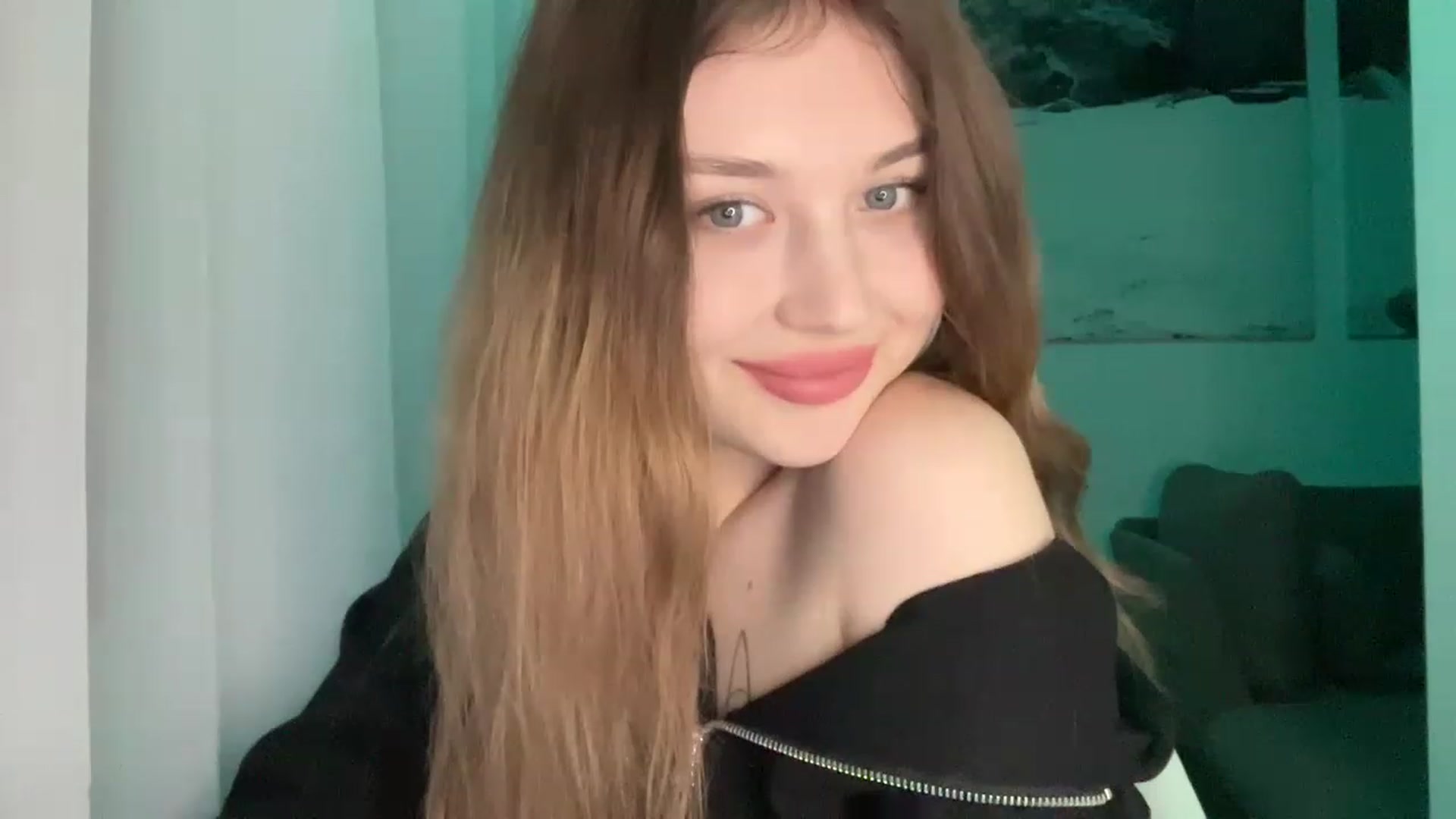 Gallery image thumbnail from Cassiopeeia's myfreecams stream on, 03/20/2023, 16:34 image 20 of 20