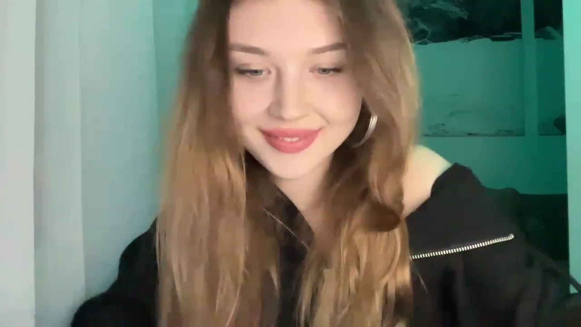 Gallery image thumbnail from Cassiopeeia's myfreecams stream on, 03/20/2023, 16:34 image 18 of 20