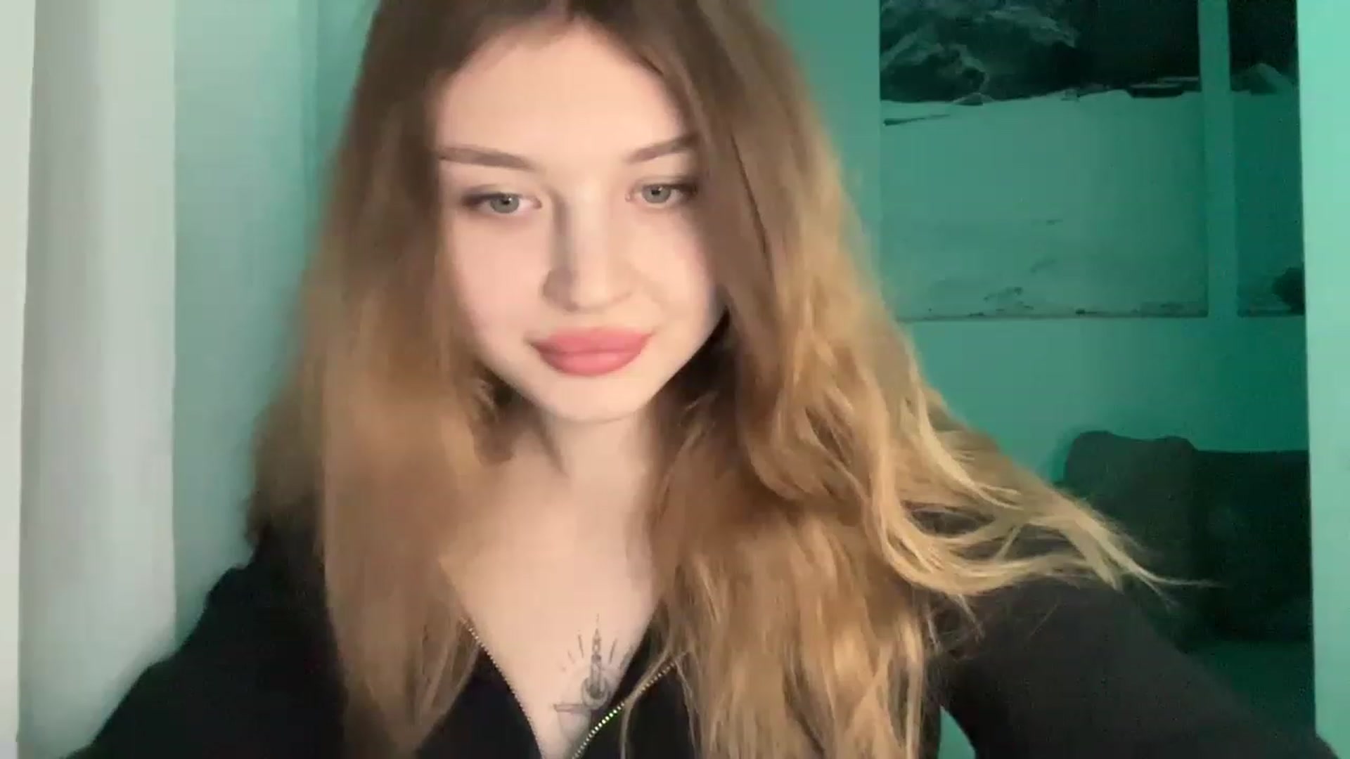 Gallery image thumbnail from Cassiopeeia's myfreecams stream on, 03/20/2023, 17:59 image 2 of 20