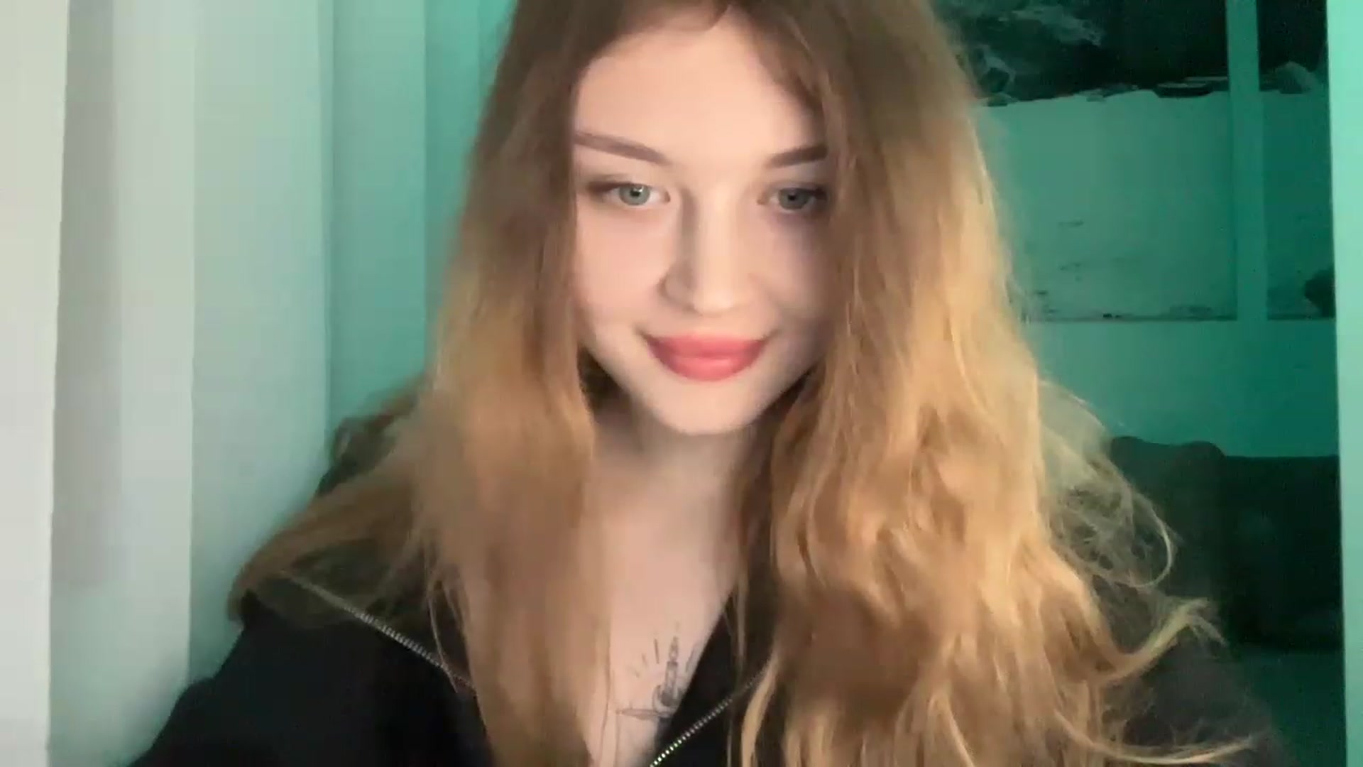 Gallery image thumbnail from Cassiopeeia's myfreecams stream on, 03/20/2023, 17:59 image 10 of 20