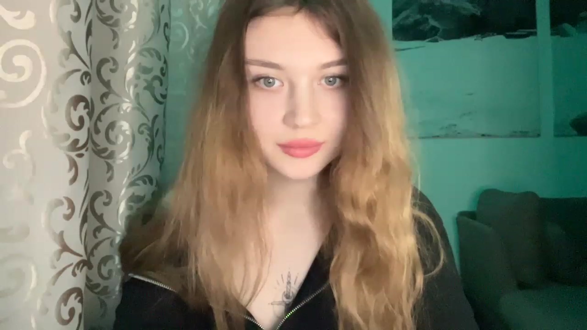 Gallery image thumbnail from Cassiopeeia's myfreecams stream on, 03/20/2023, 17:59 image 19 of 20