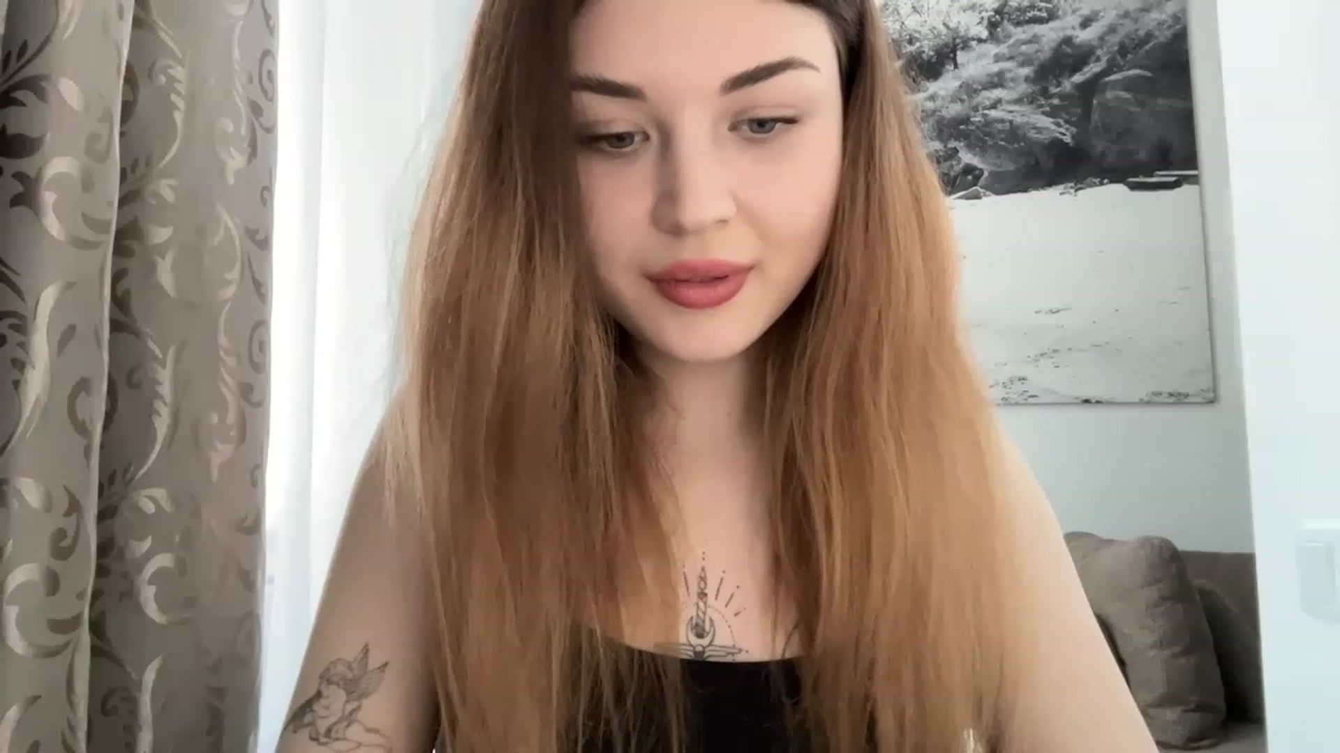 Gallery image thumbnail from Cassiopeeia's myfreecams stream on, 03/23/2023, 15:58 image 11 of 20