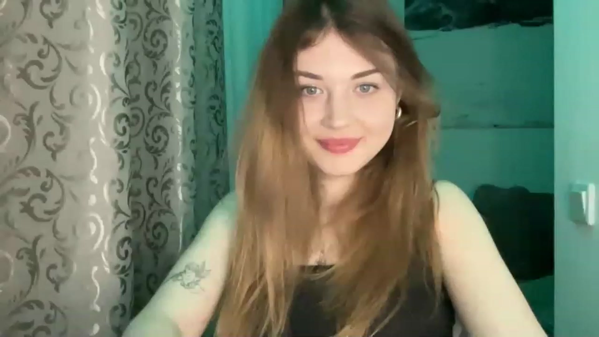 Gallery image thumbnail from Cassiopeeia's myfreecams stream on, 03/23/2023, 19:09 image 19 of 20