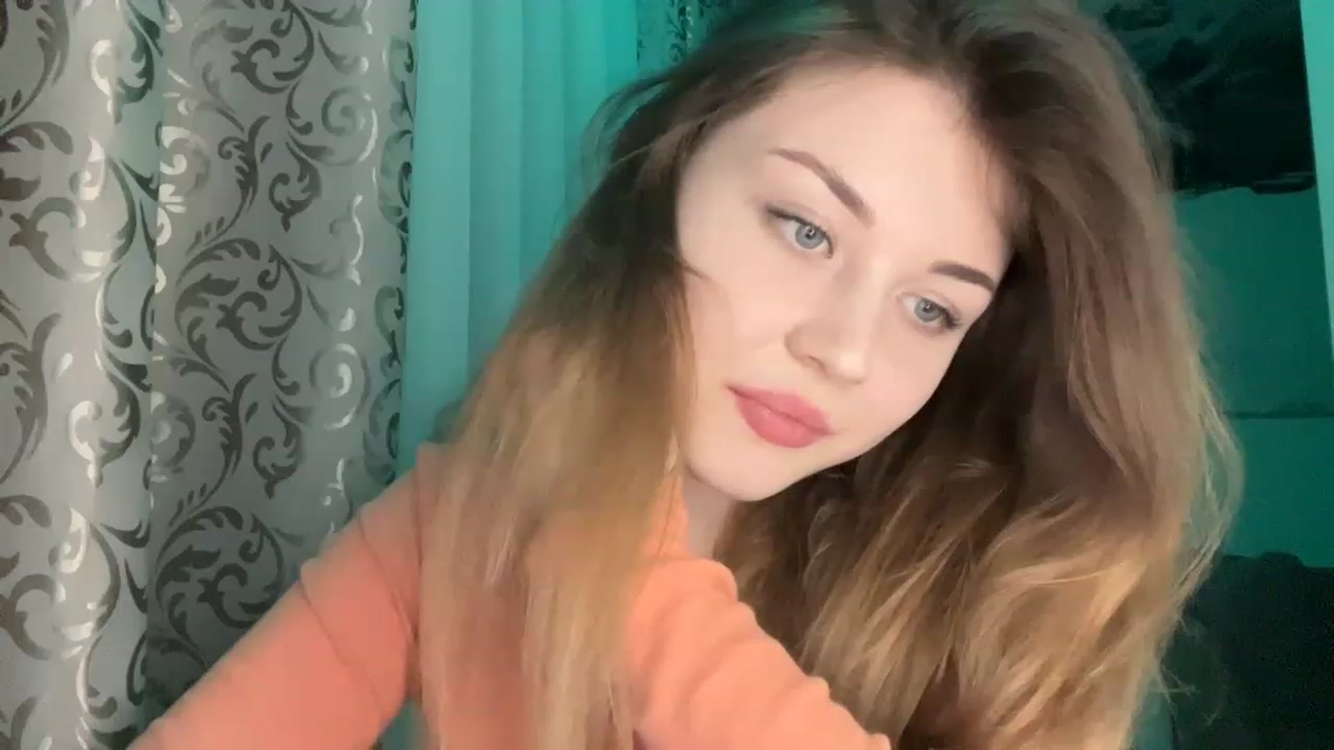 Gallery image thumbnail from Cassiopeeia's myfreecams stream on, 03/24/2023, 18:18 image 4 of 20