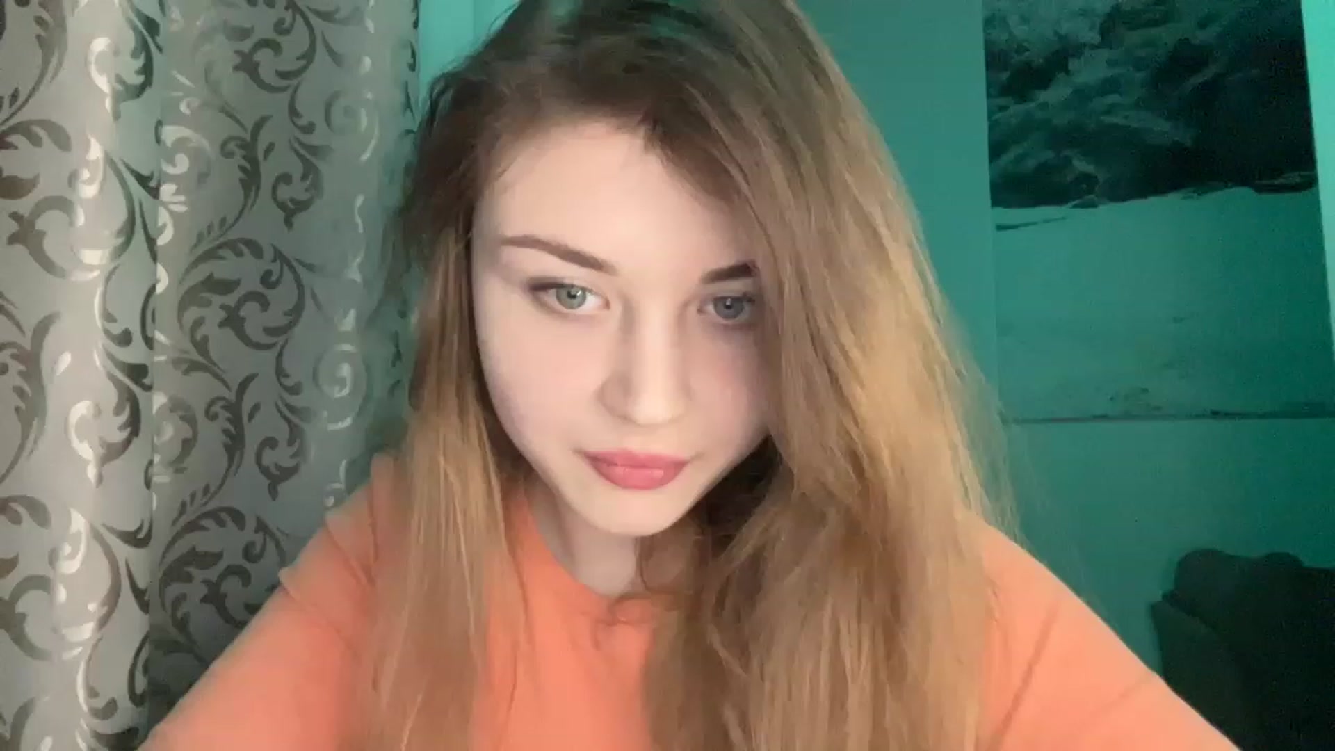 Gallery image thumbnail from Cassiopeeia's myfreecams stream on, 03/24/2023, 18:18 image 16 of 20