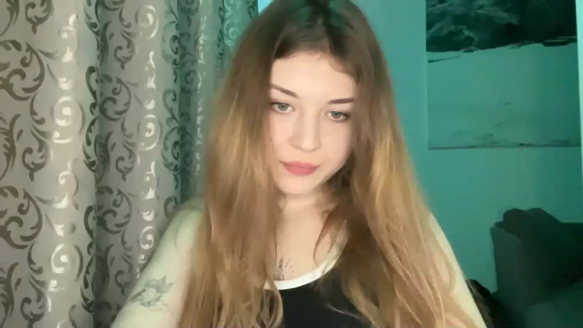 Gallery image thumbnail from Cassiopeeia's myfreecams stream on, 03/26/2023, 16:09 image 15 of 20