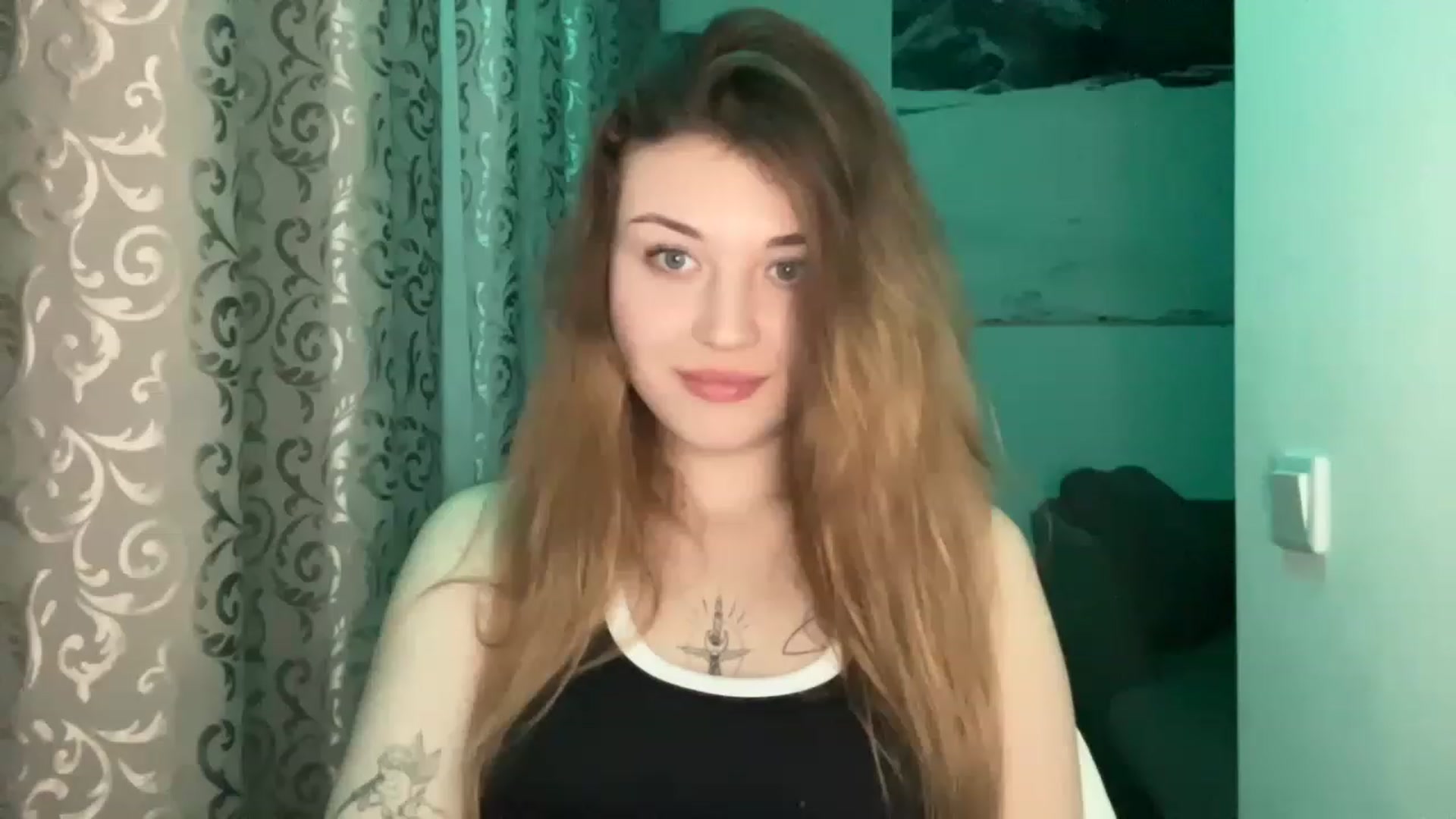 Gallery image thumbnail from Cassiopeeia's myfreecams stream on, 03/26/2023, 16:52 image 14 of 20