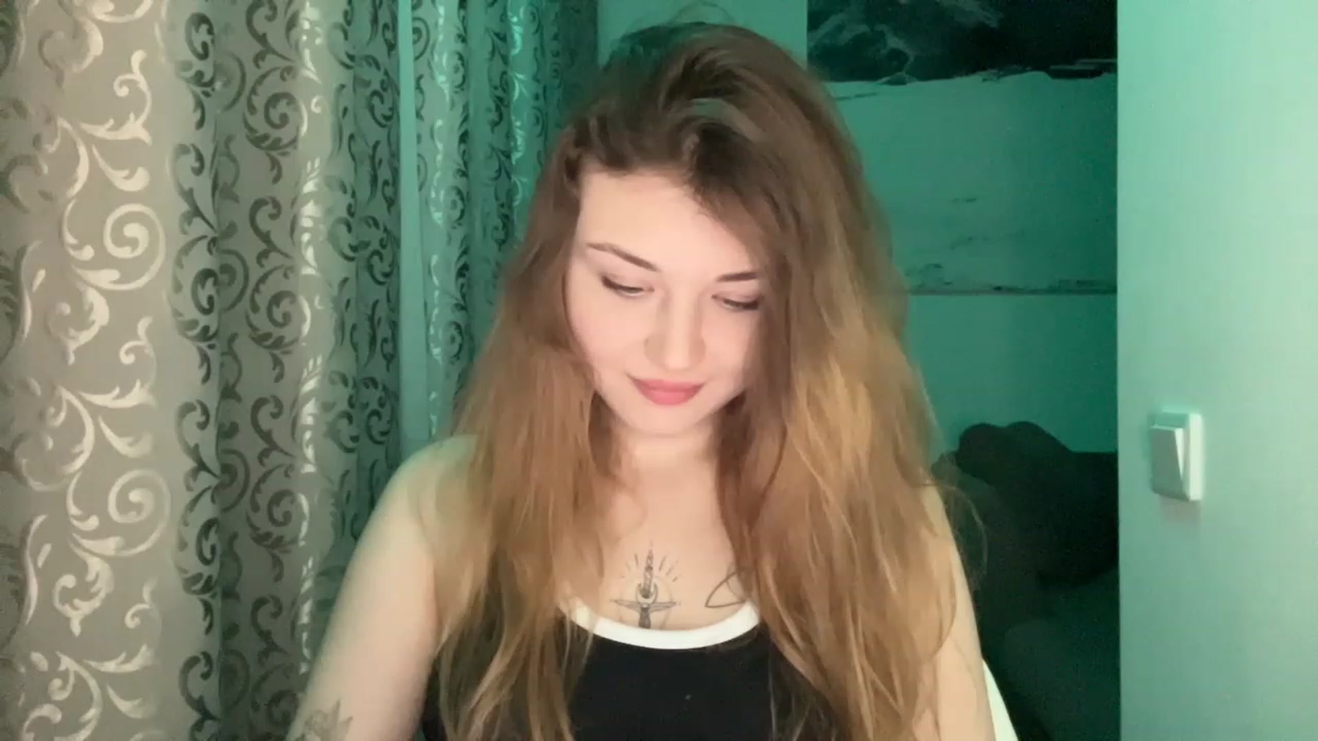 Gallery image thumbnail from Cassiopeeia's myfreecams stream on, 03/26/2023, 16:52 image 18 of 20
