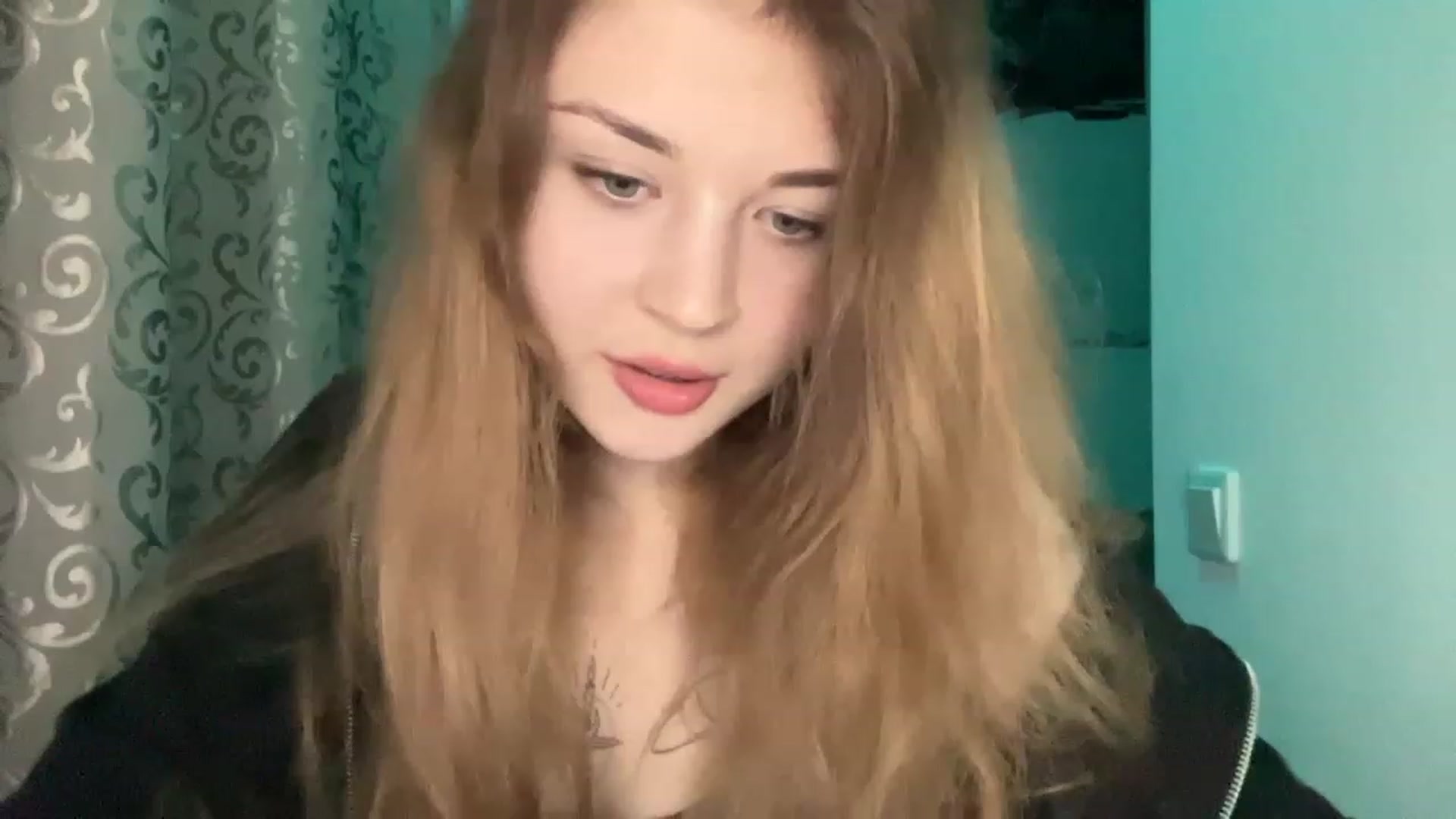 Gallery image thumbnail from Cassiopeeia's myfreecams stream on, 03/27/2023, 16:55 image 3 of 20