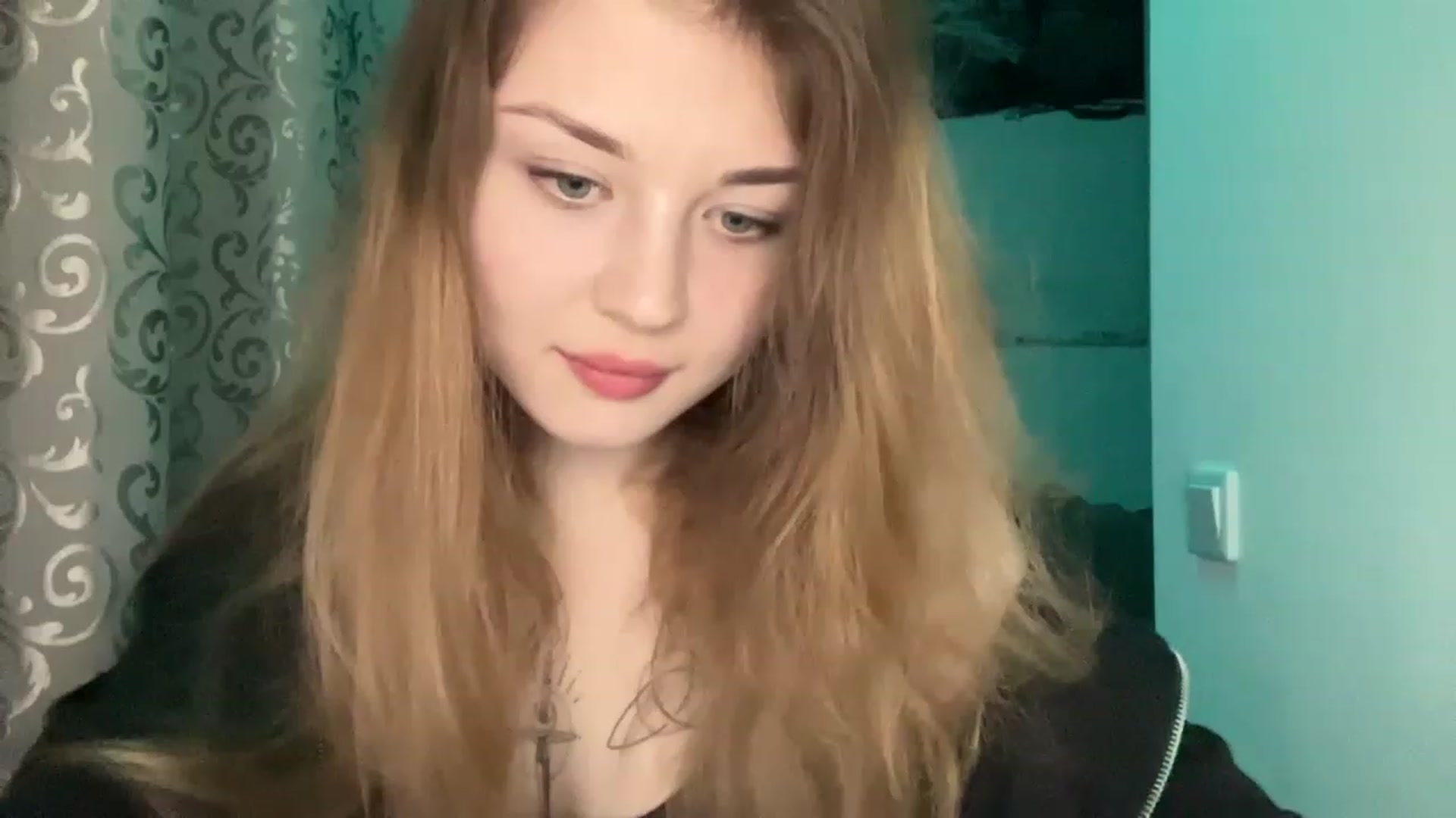 Gallery image thumbnail from Cassiopeeia's myfreecams stream on, 03/27/2023, 16:55 image 2 of 20