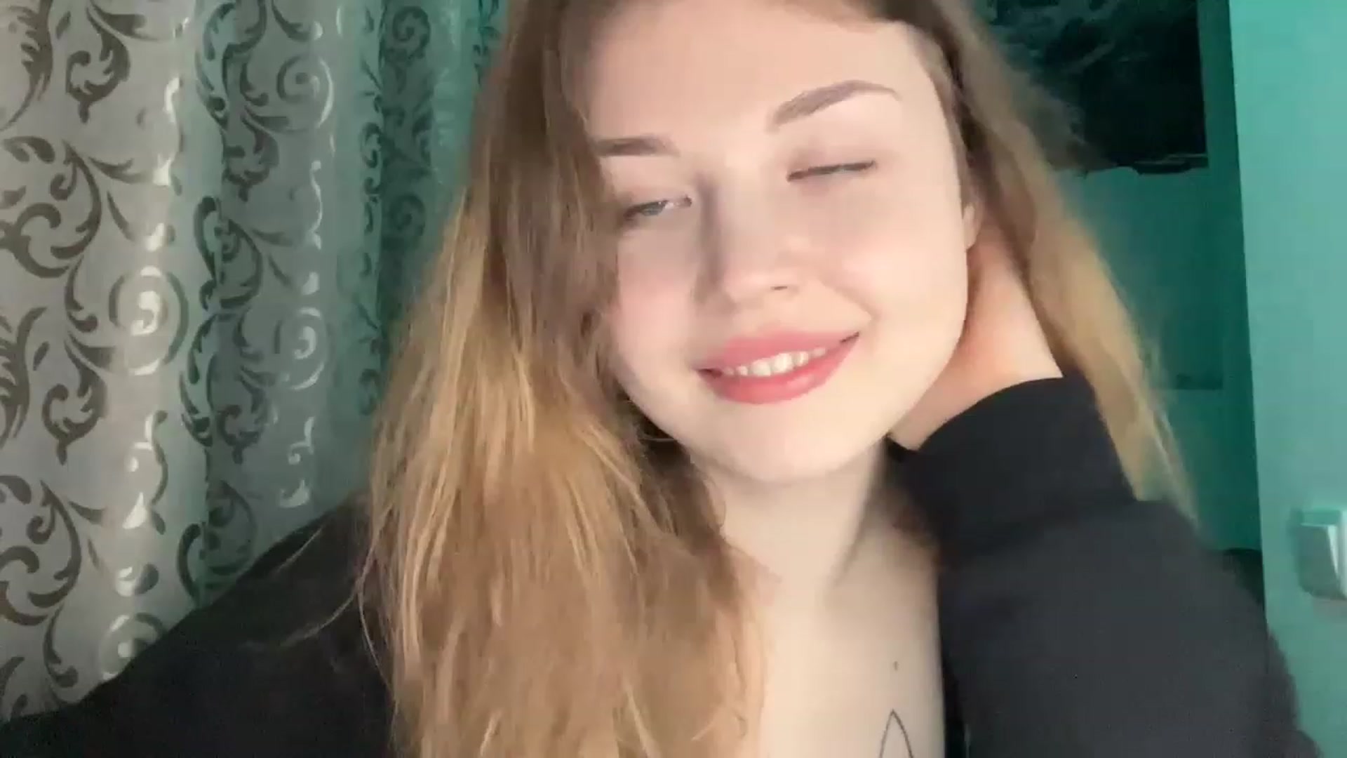 Gallery image thumbnail from Cassiopeeia's myfreecams stream on, 03/27/2023, 19:04 image 14 of 20