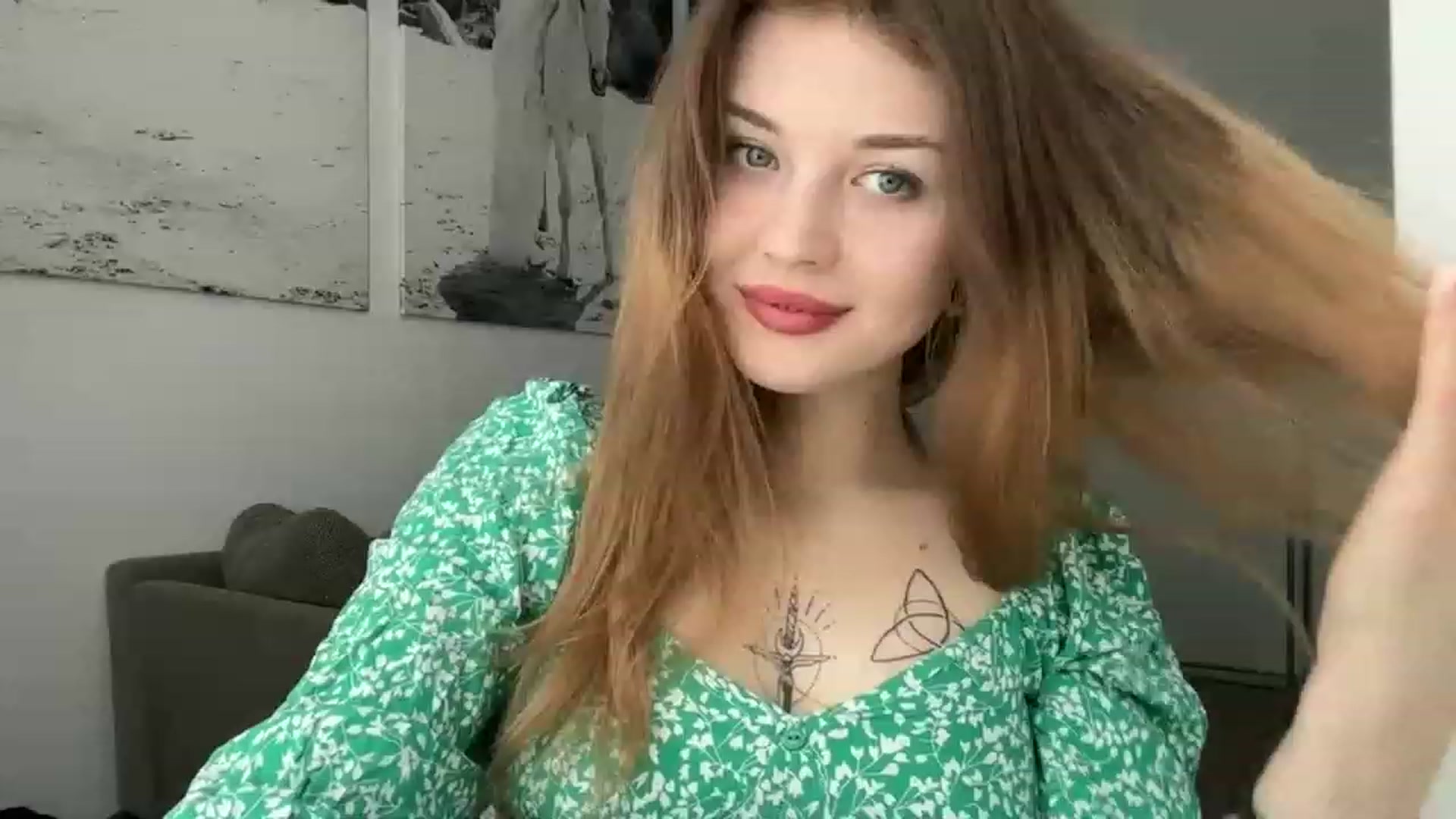 Gallery image thumbnail from Cassiopeeia's myfreecams stream on, 03/30/2023, 10:37 image 3 of 20