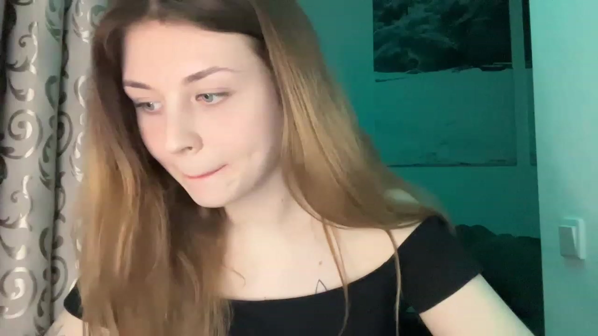 Gallery image thumbnail from Cassiopeeia's myfreecams stream on, 03/31/2023, 18:24 image 10 of 20