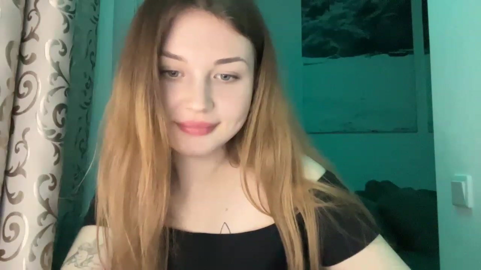 Gallery image thumbnail from Cassiopeeia's myfreecams stream on, 03/31/2023, 18:24 image 17 of 20