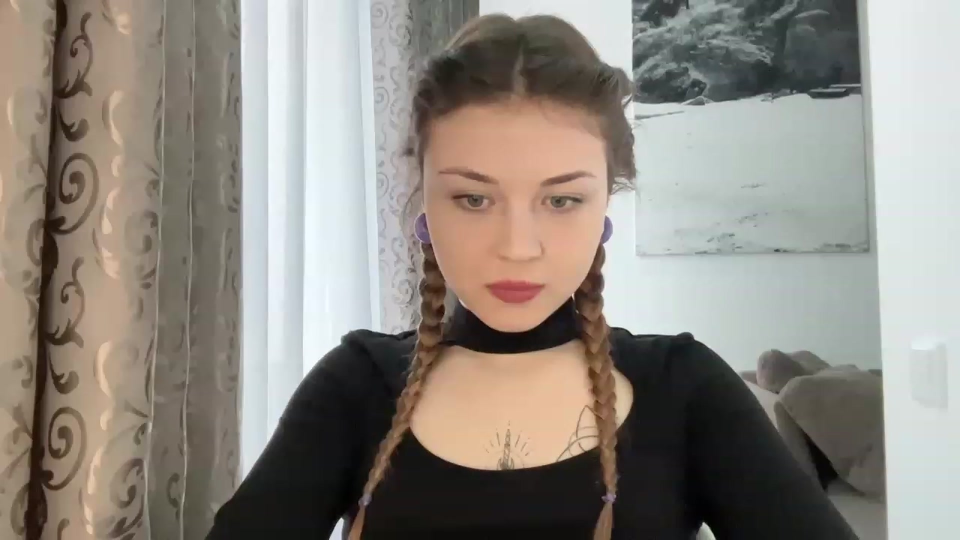 Gallery image thumbnail from Cassiopeeia's myfreecams stream on, 04/01/2023, 14:06 image 5 of 20